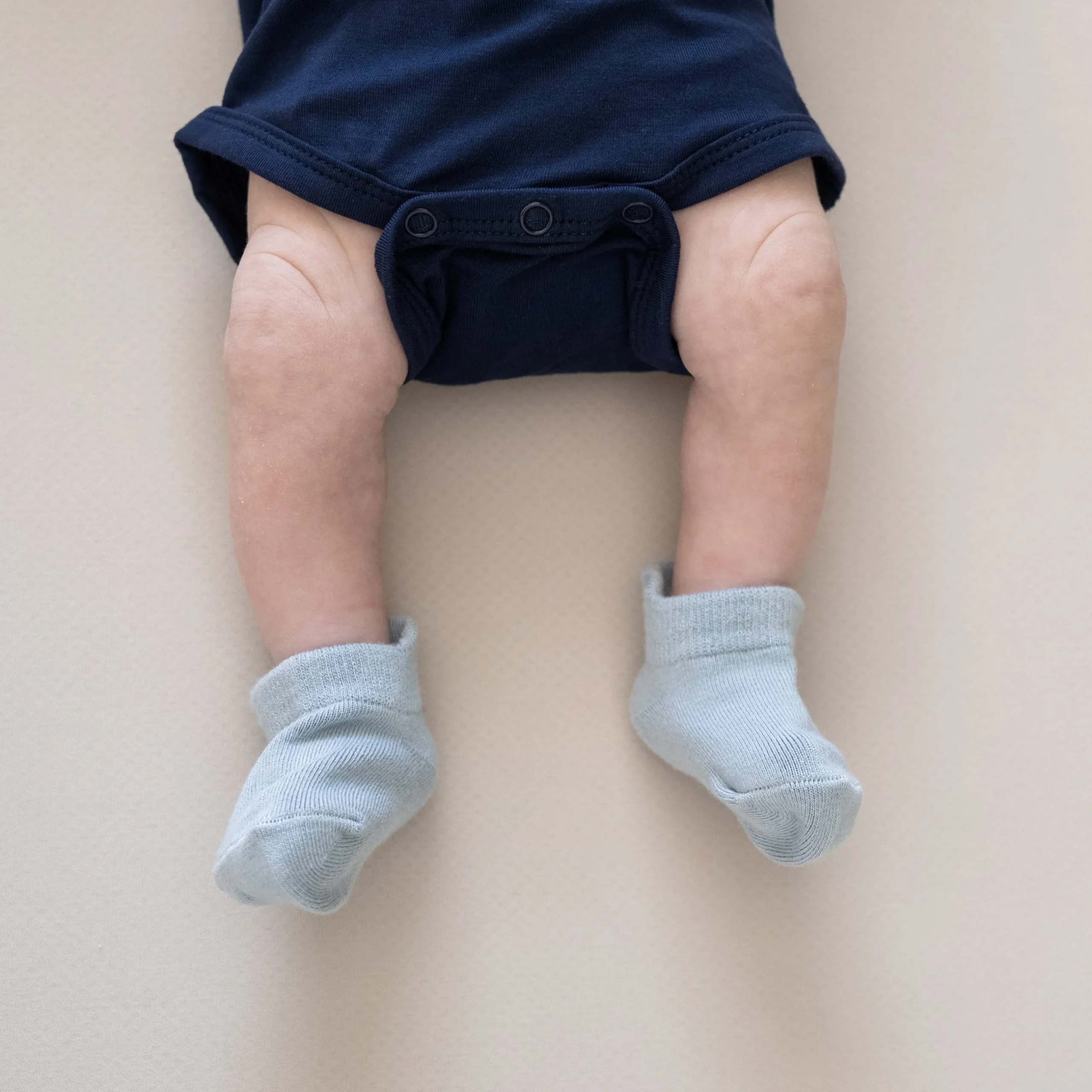 Sale Kyte Baby Ankle Socks Combo 5-Pack in Cool Cool Set: Cloud/Oat/Fog/Slate/Navy