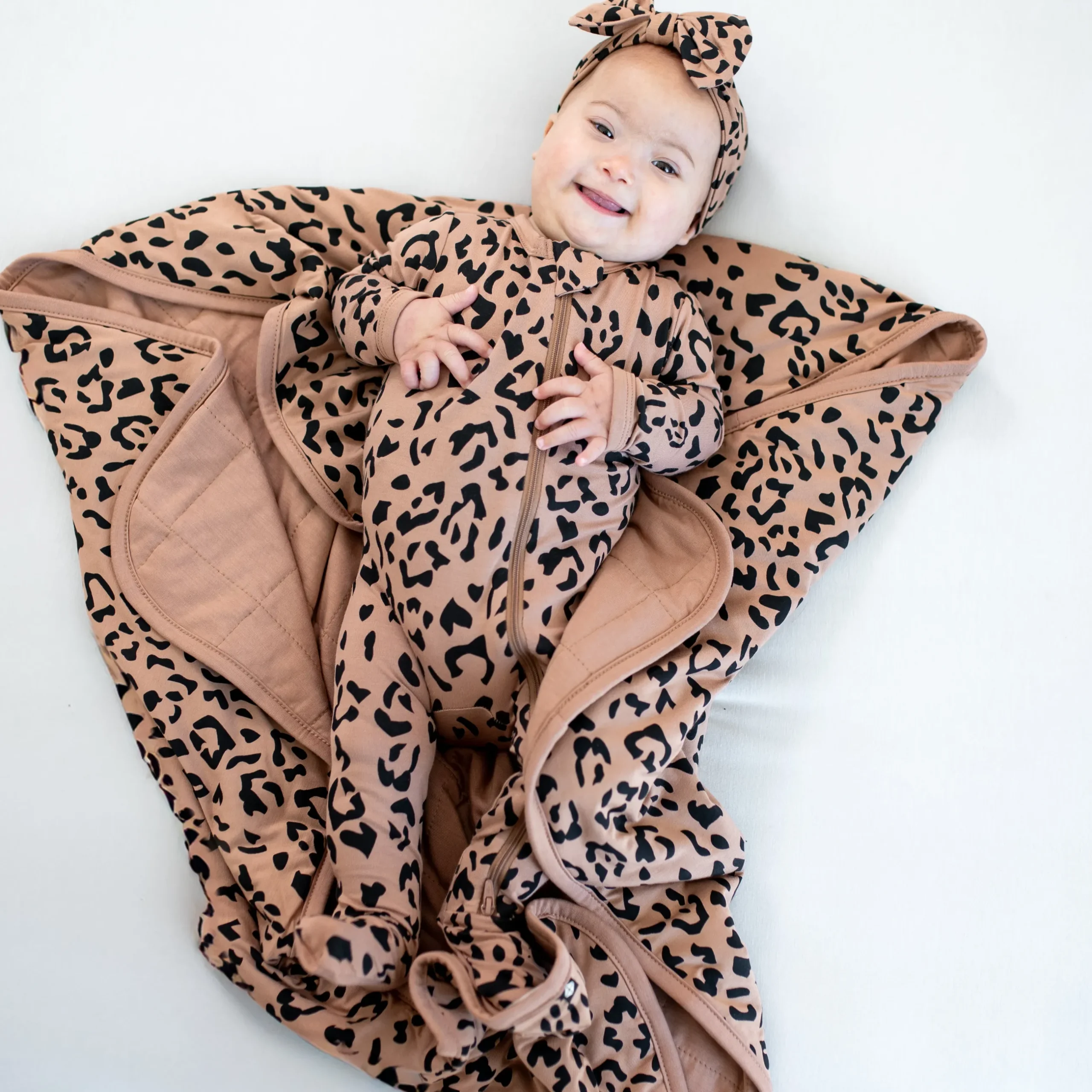 Discount Kyte Baby Baby Blanket in Latte Leopard