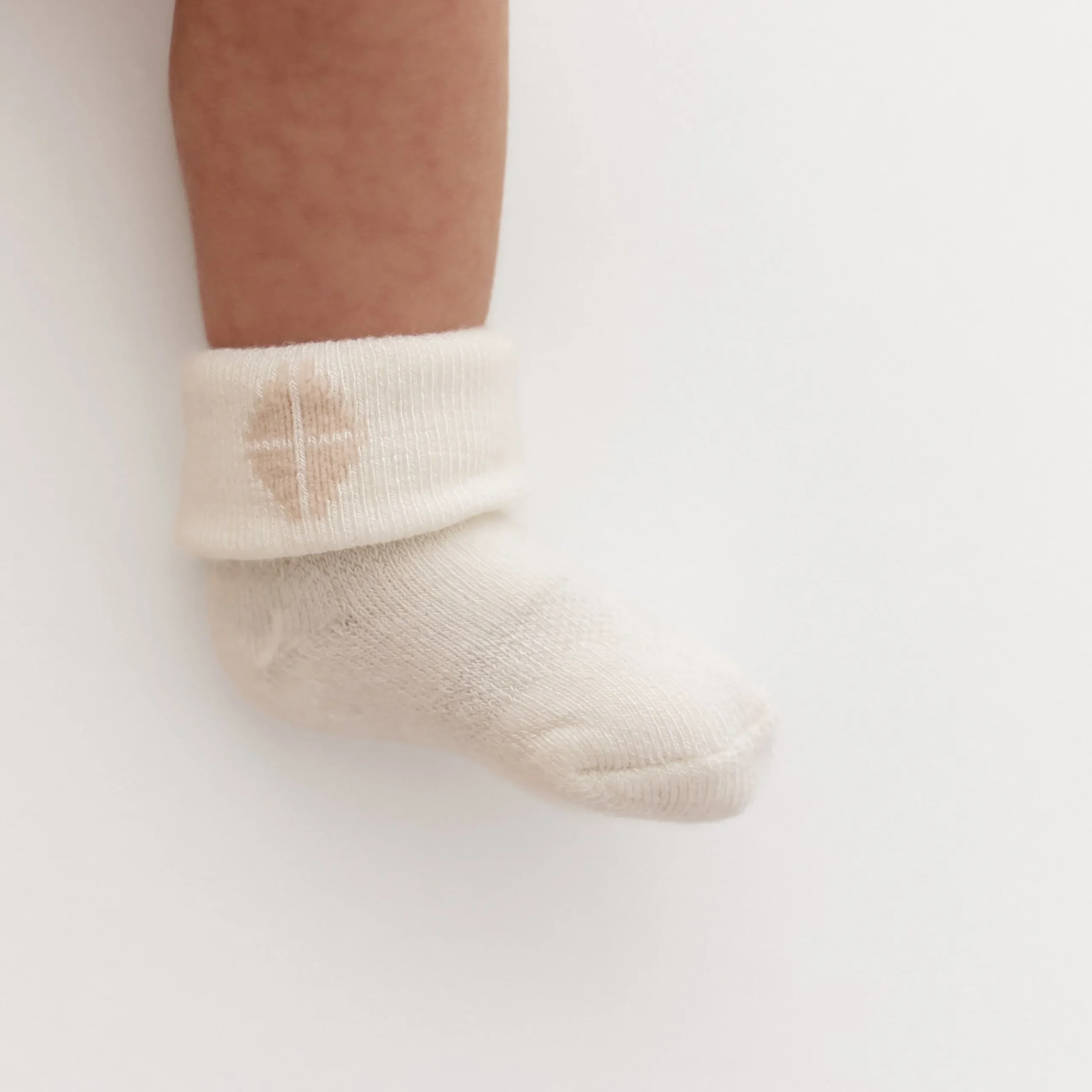 New Kyte Baby Baby 3-Pack Socks in Cloud