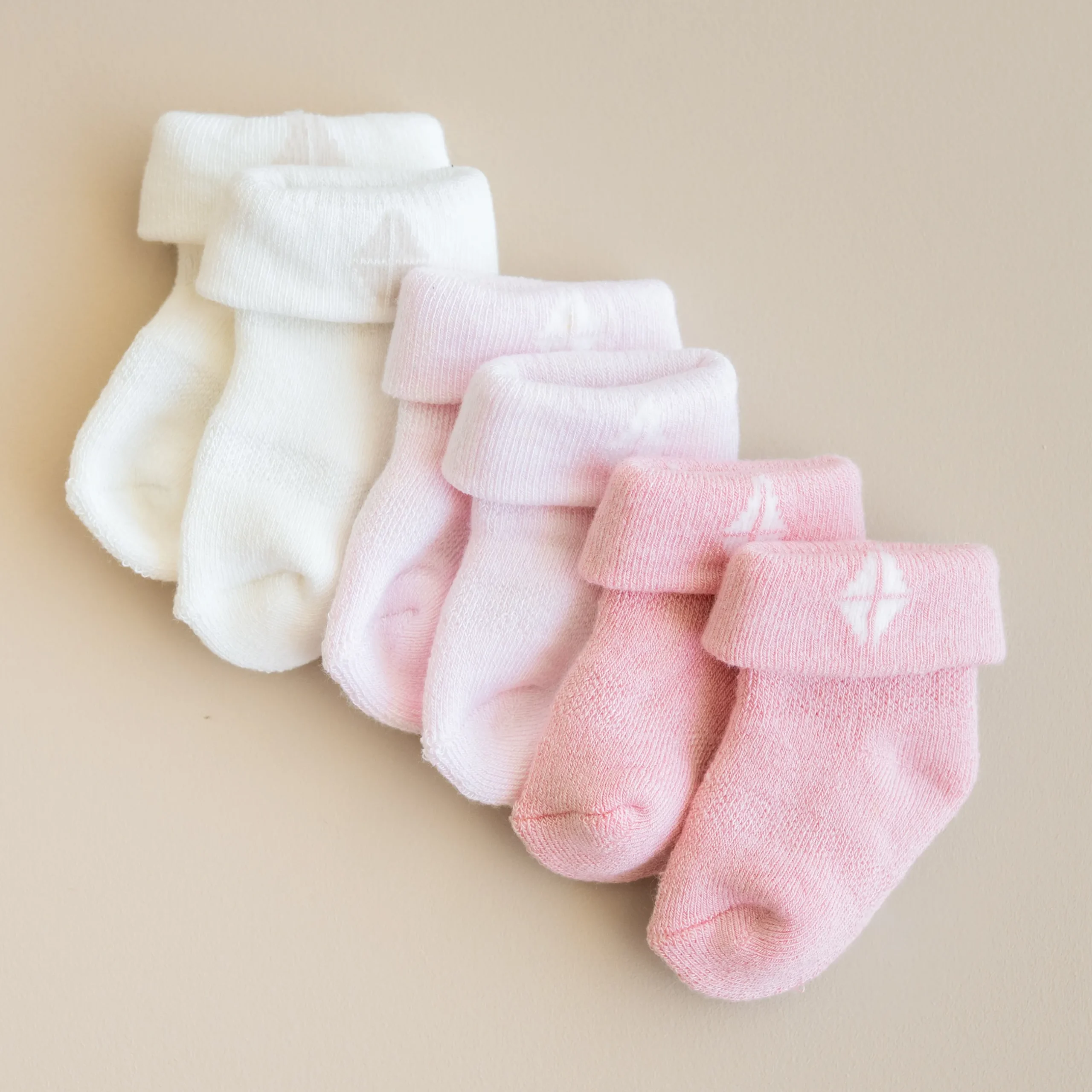 Discount Kyte Baby Baby 3-Pack Socks in Pastel Pastel Set: Cloud/Sakura/Crepe
