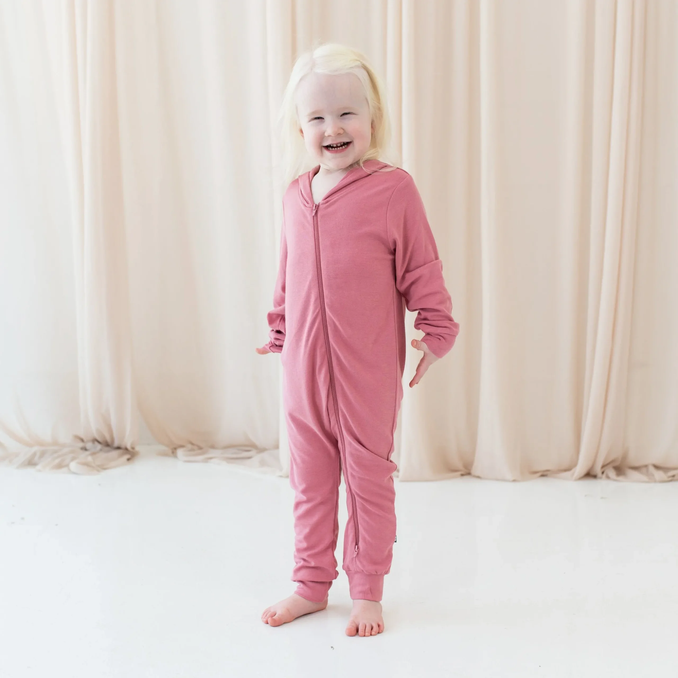 Online Kyte Baby Bamboo Jersey Hooded Zippered Romper in Apple Blossom