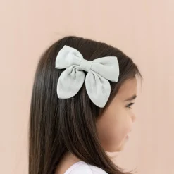 Sale Kyte Baby Bamboo Muslin Alligator Clip Bow in Oat