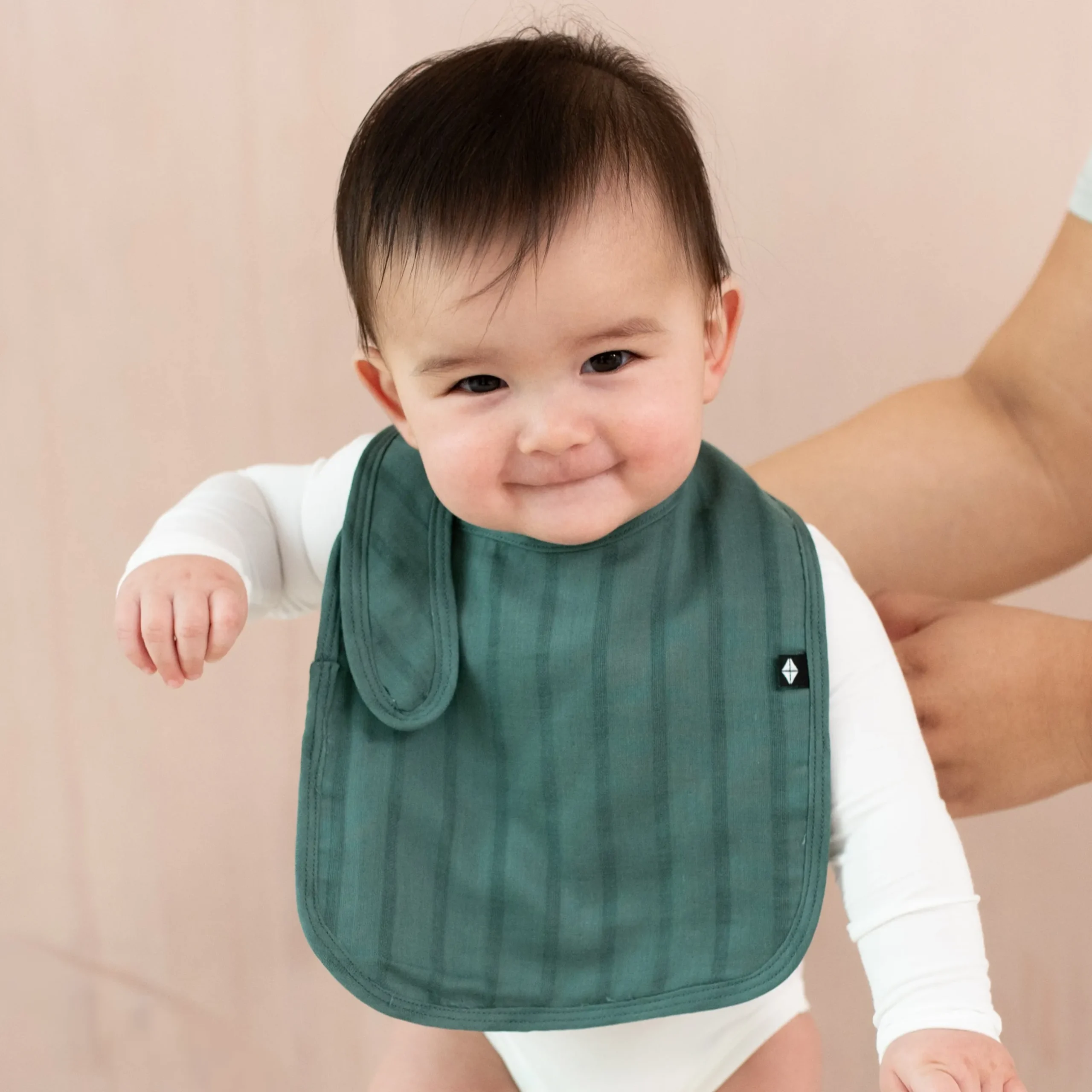 Kyte Baby Bamboo Muslin Bib in Pine