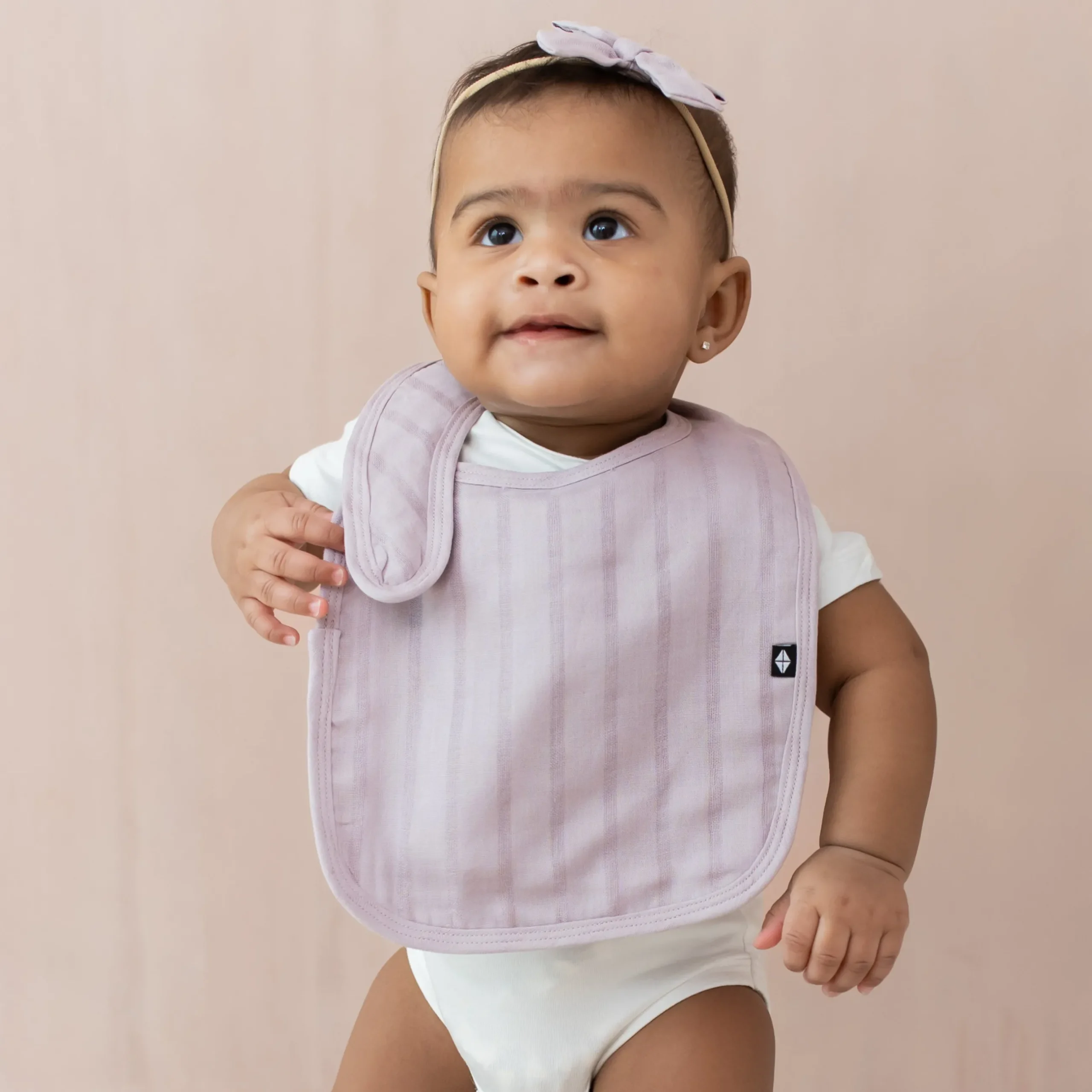 Discount Kyte Baby Bamboo Muslin Bib in Wisteria