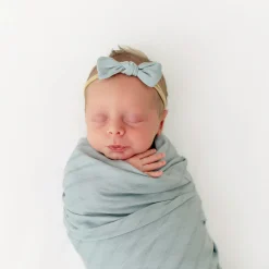 Best Kyte Baby Bamboo Muslin Swaddle Blanket in Mist