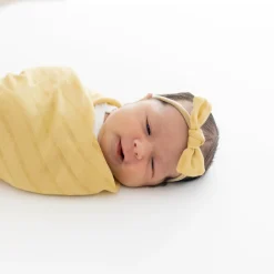 New Kyte Baby Bamboo Muslin Tiny Bow in Sandcastle