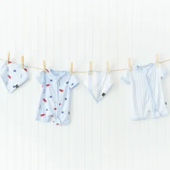 Hot Kyte Baby Bib in Harbor