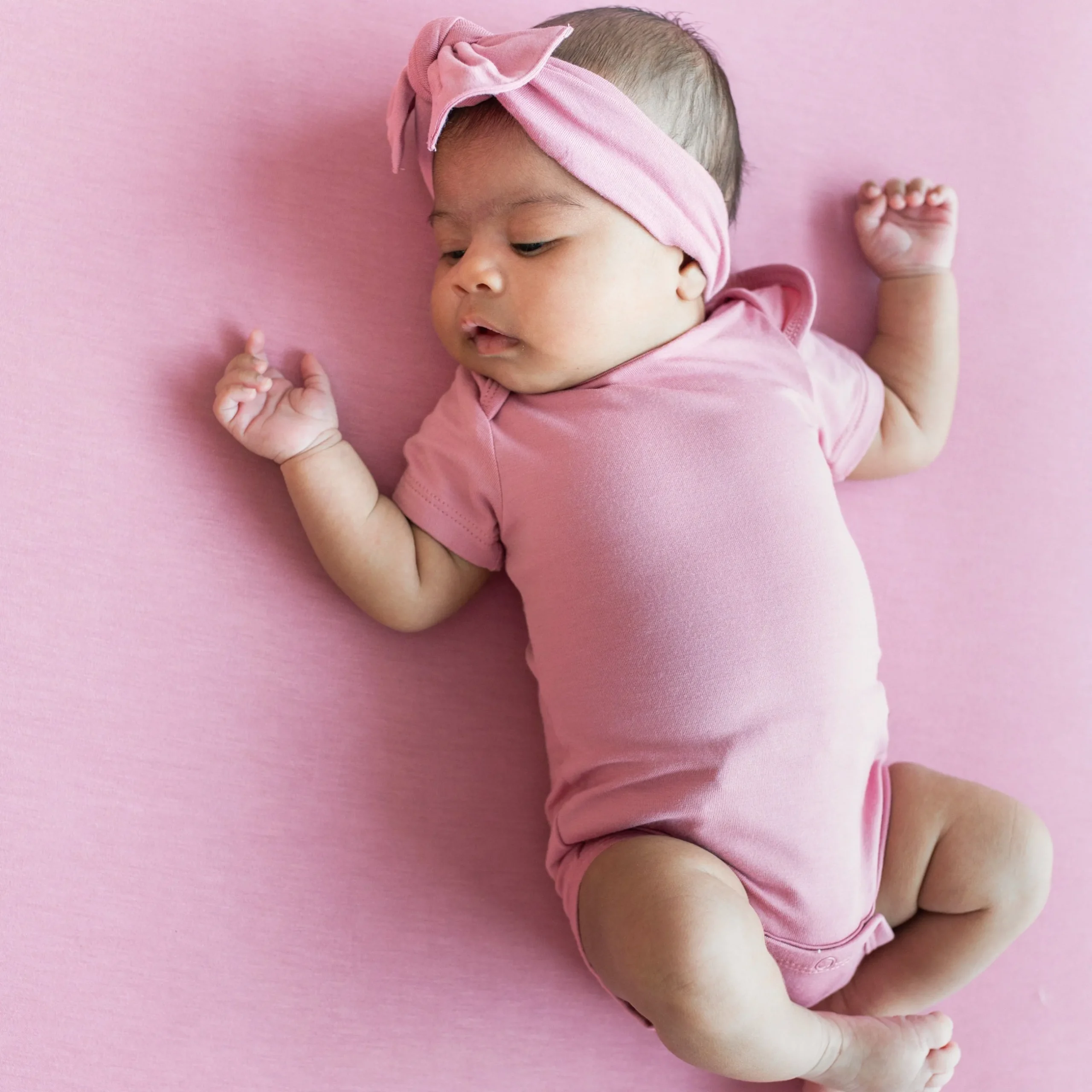 Discount Kyte Baby Bodysuit in Apple Blossom