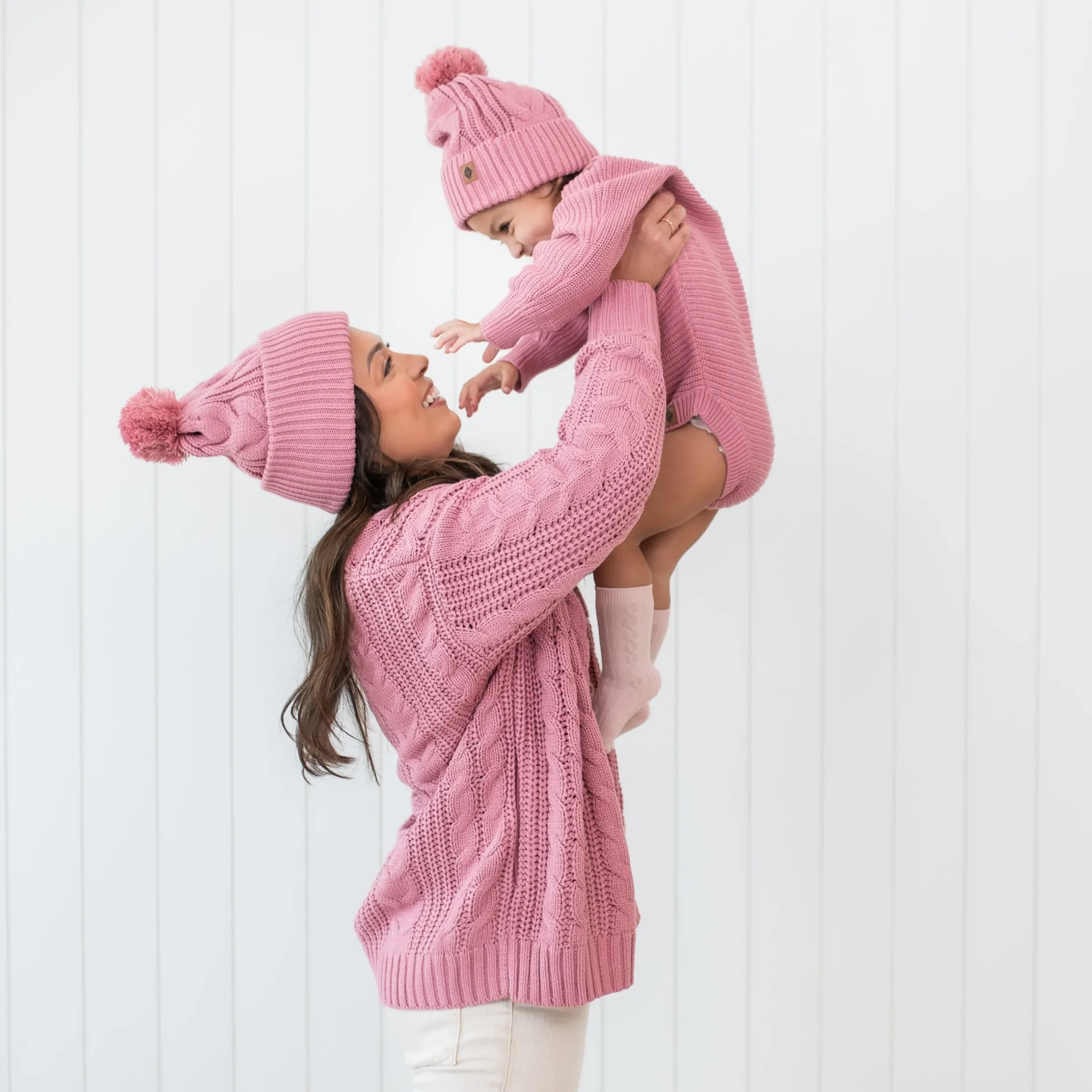 Best Kyte Baby Chunky Cable Knit Beanie in Apple Blossom