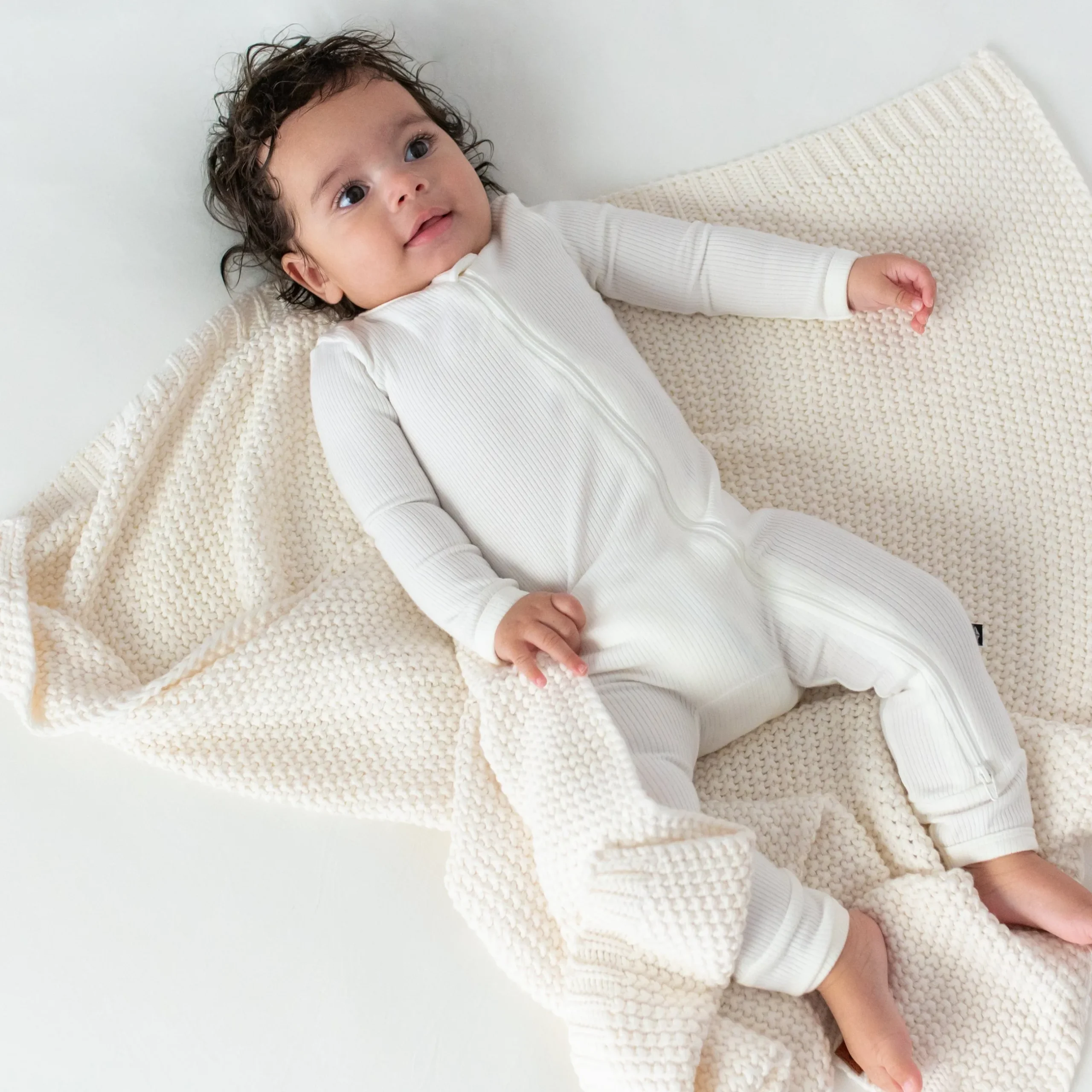 Best Kyte Baby Chunky Knit Baby Blanket in Cloud