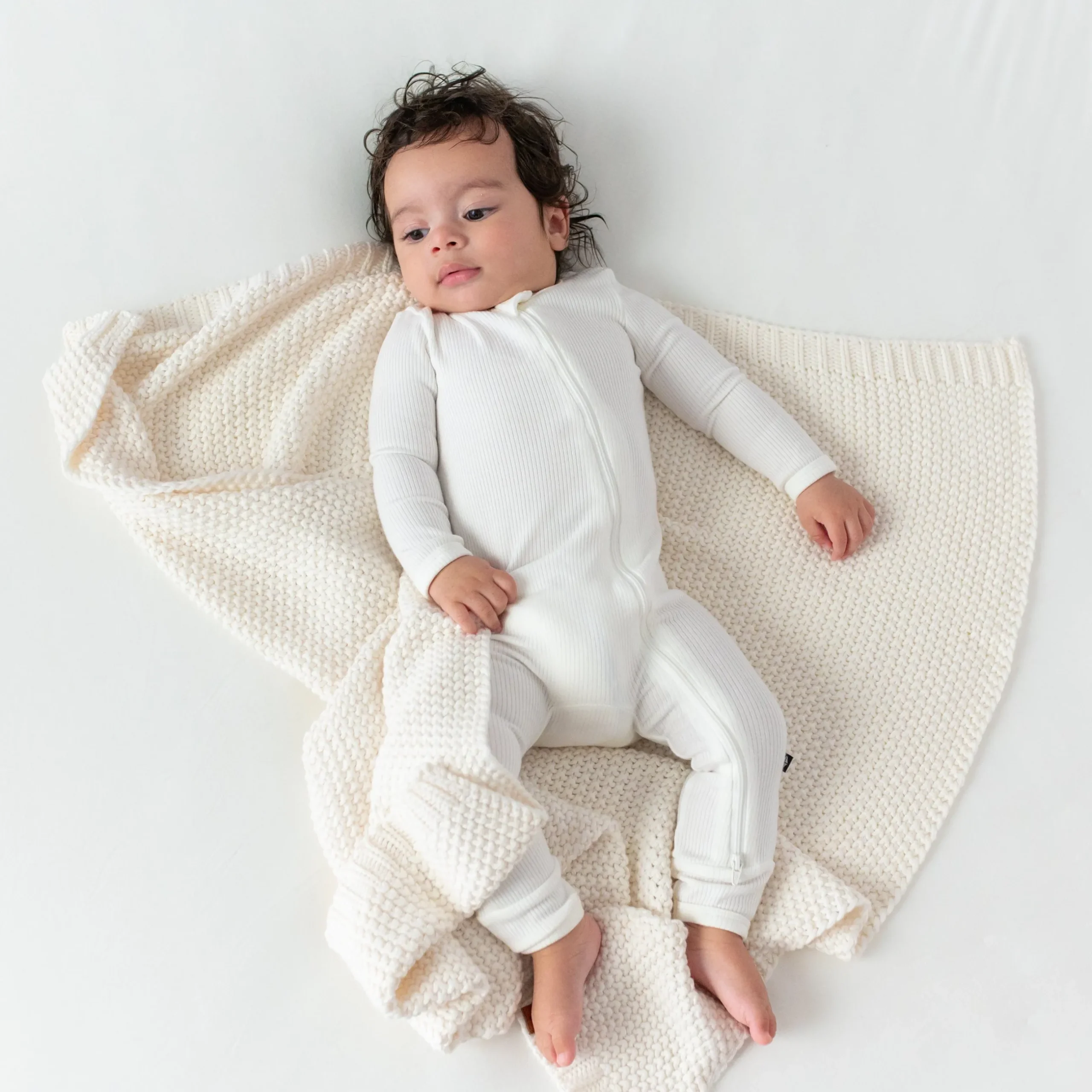 Best Kyte Baby Chunky Knit Baby Blanket in Cloud