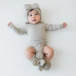 Sale Kyte Baby Chunky Knit Bow Headband in Almond