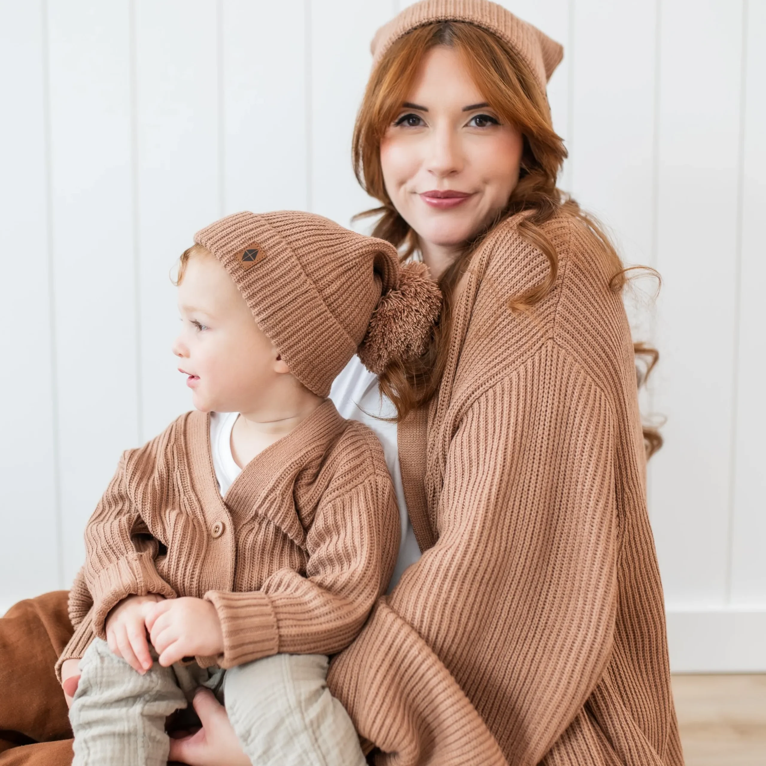 Discount Kyte Baby Chunky Knit Pom Beanie in Latte