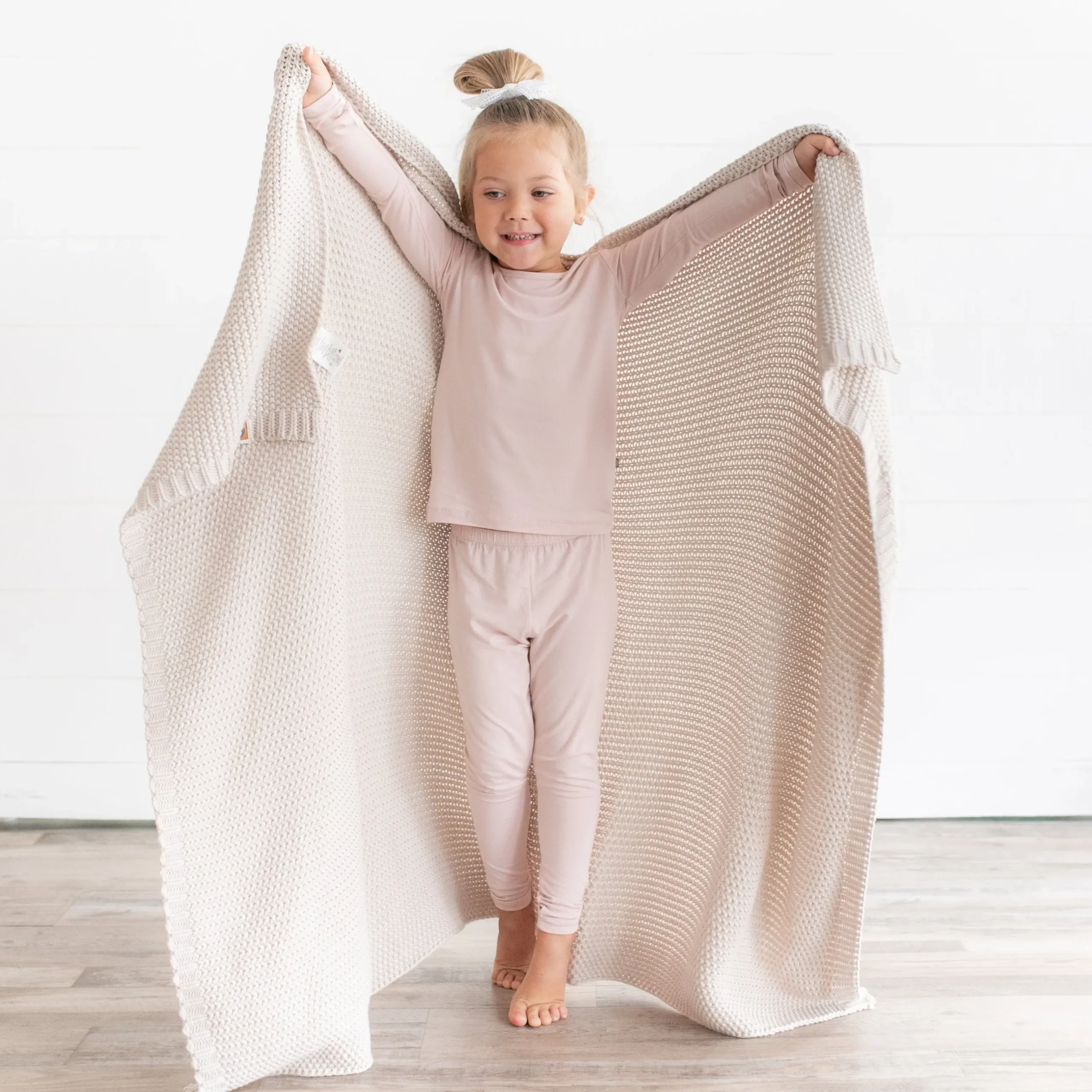 Hot Kyte Baby Chunky Knit Toddler Blanket in Oat