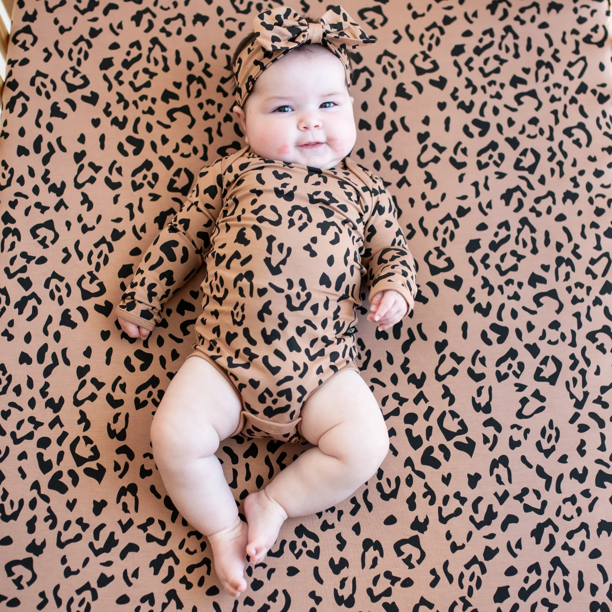 Online Kyte Baby Crib Sheet in Latte Leopard