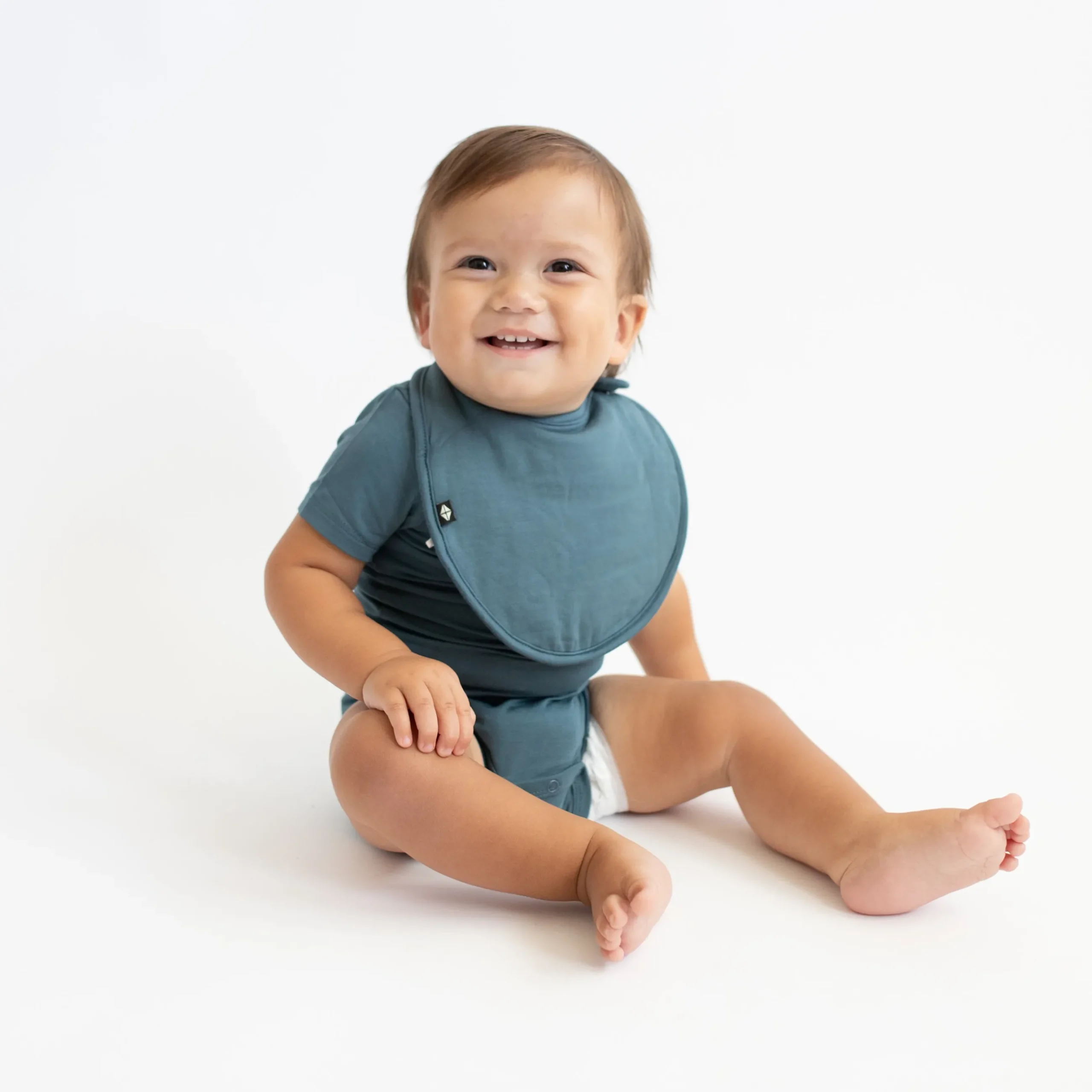 Kyte Baby Cushy Bib in Atlantic