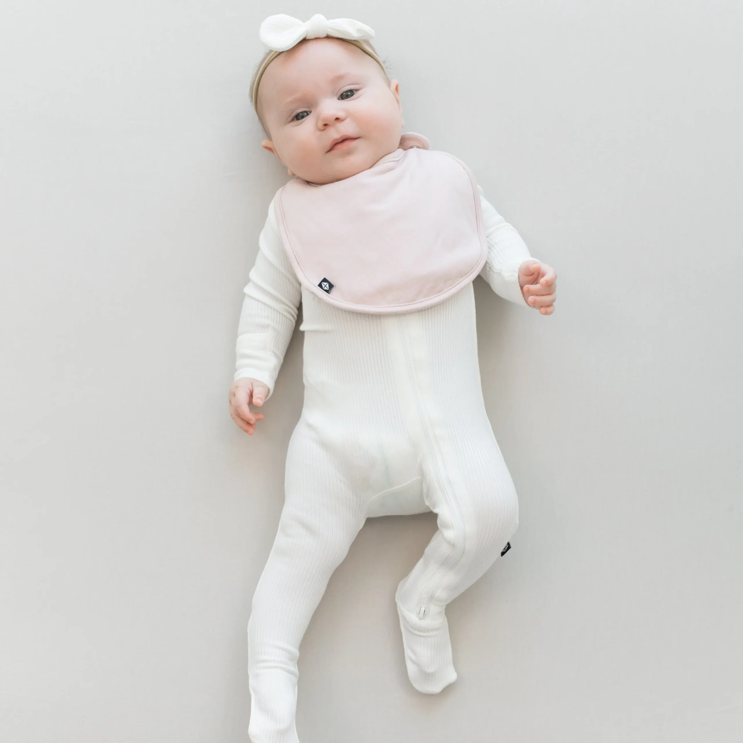 New Kyte Baby Cushy Bib in Blush