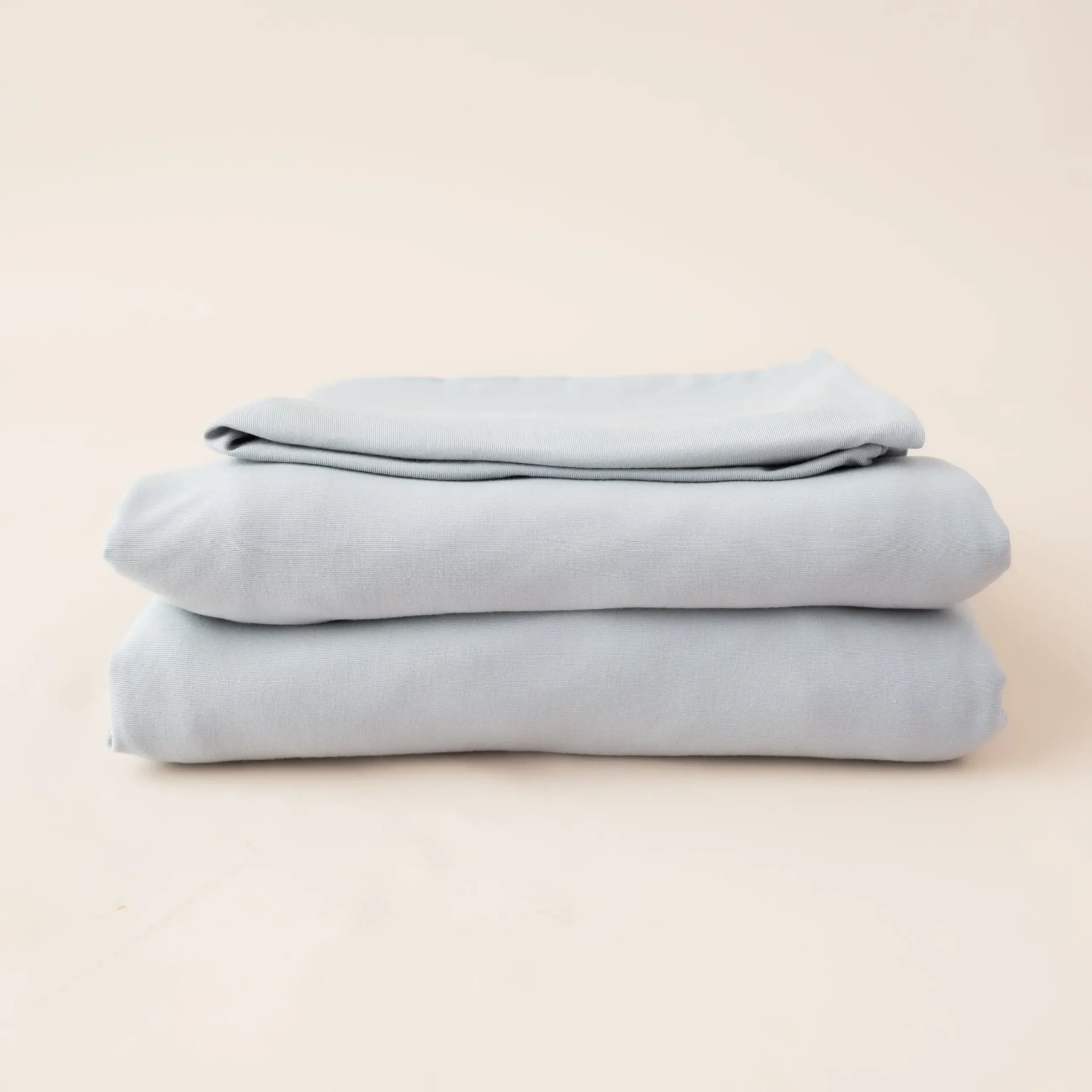 Discount Kyte Baby Fitted Sheet with Pillowcases in Storm