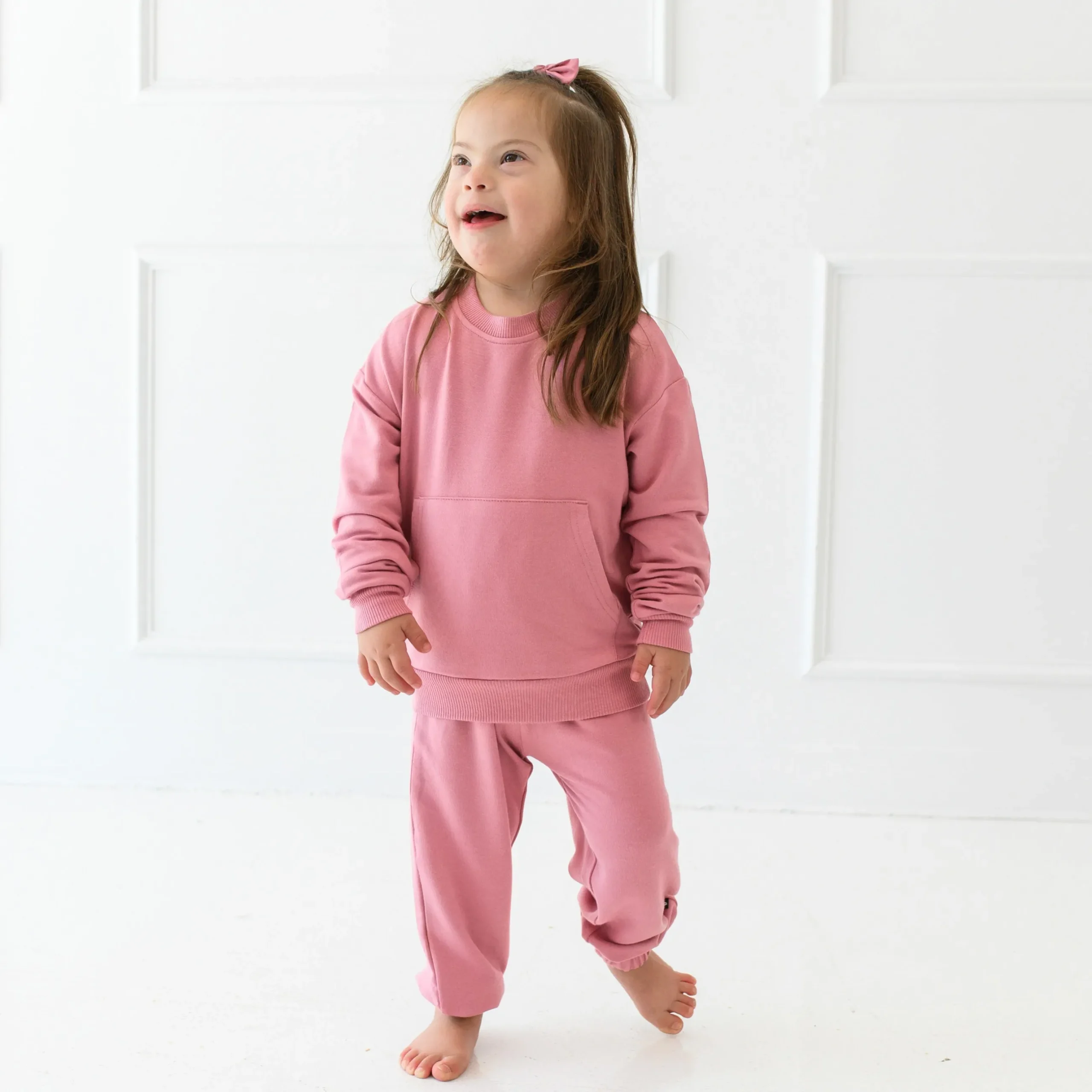 New Kyte Baby French Terry Jogger Set in Apple Blossom