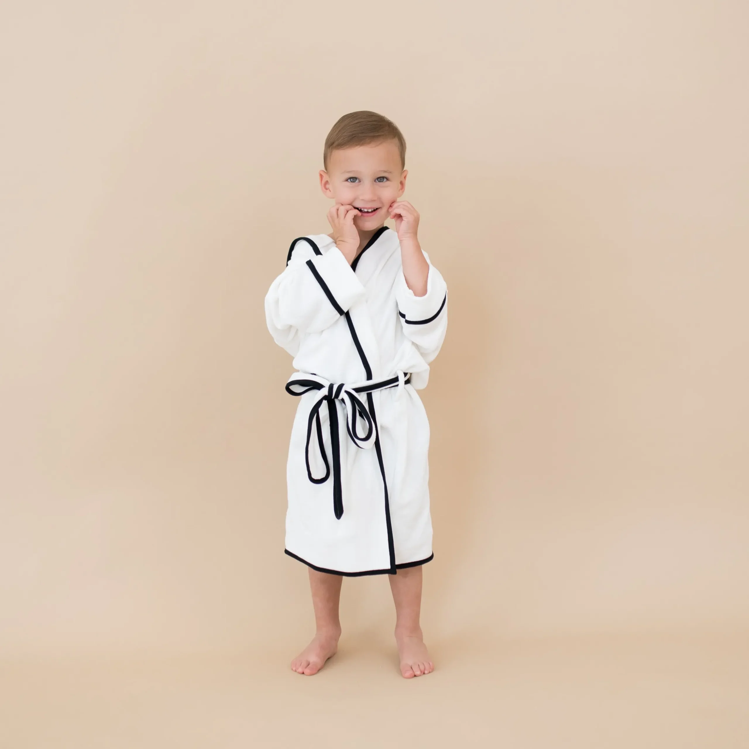 Best Kyte Baby Hooded Bath Robe in Cloud with Midnight Trim