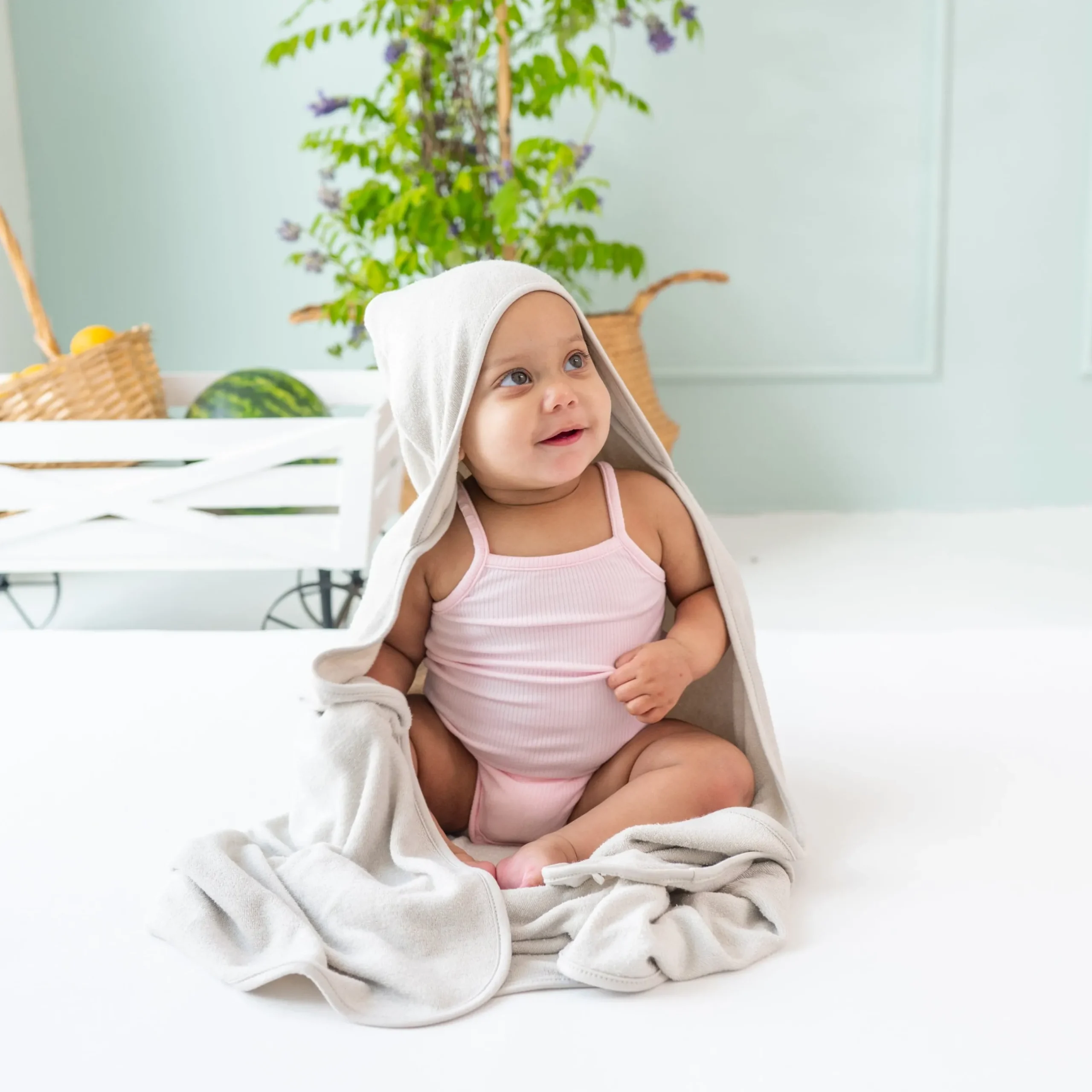 Hot Kyte Baby Hooded Bath Towel in Oat