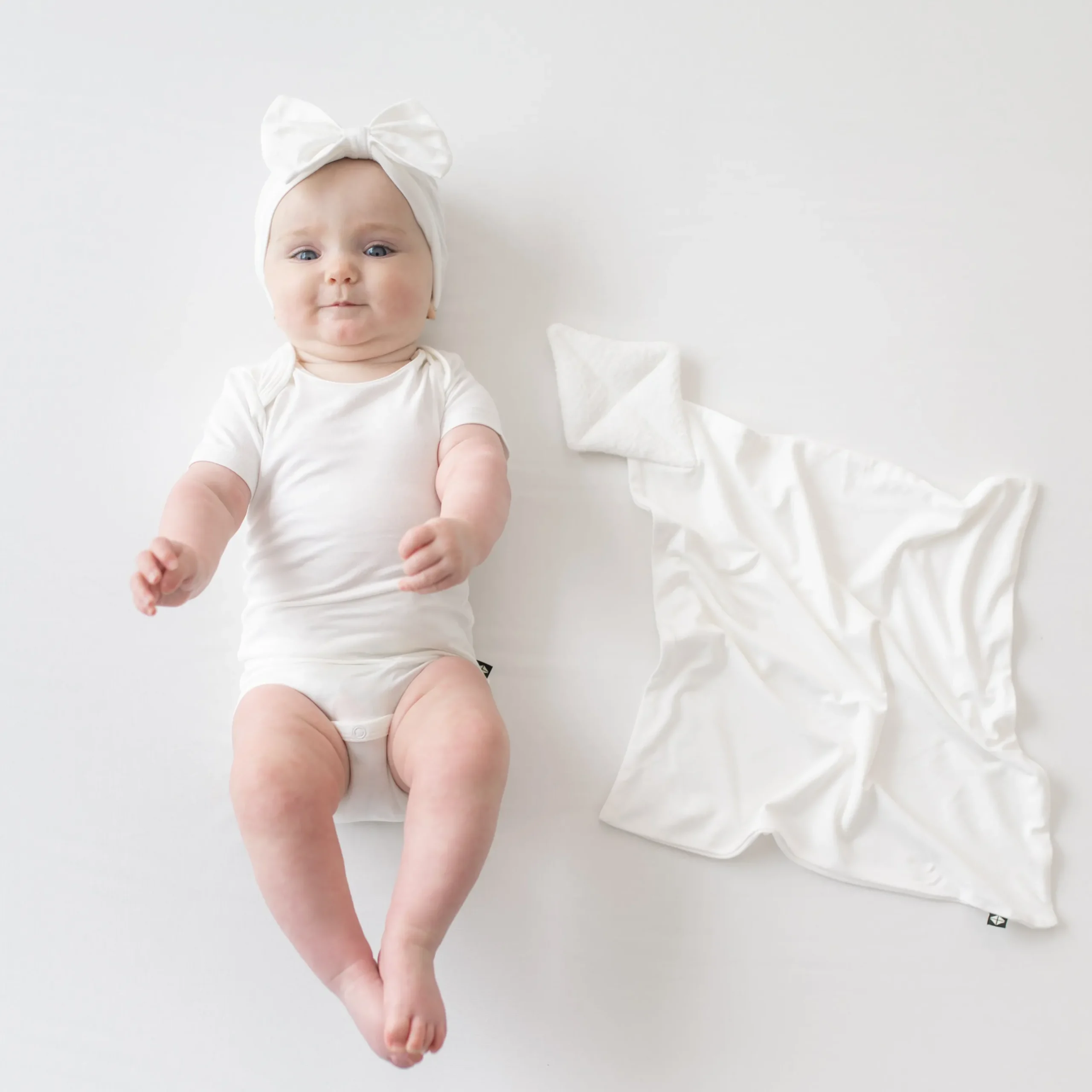 Online Kyte Baby Kite Lovey in Cloud