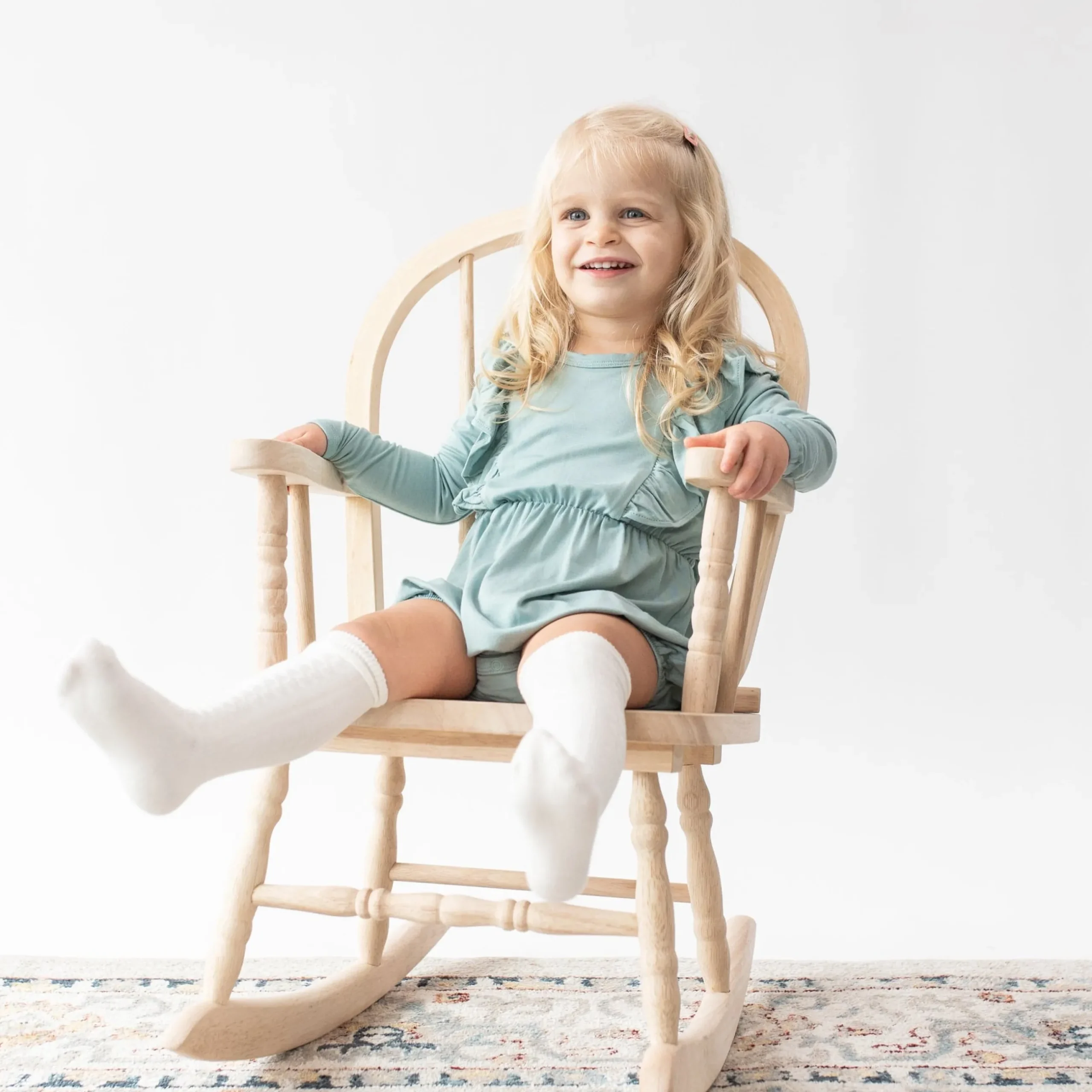 Discount Kyte Baby Knee High Socks in Cloud