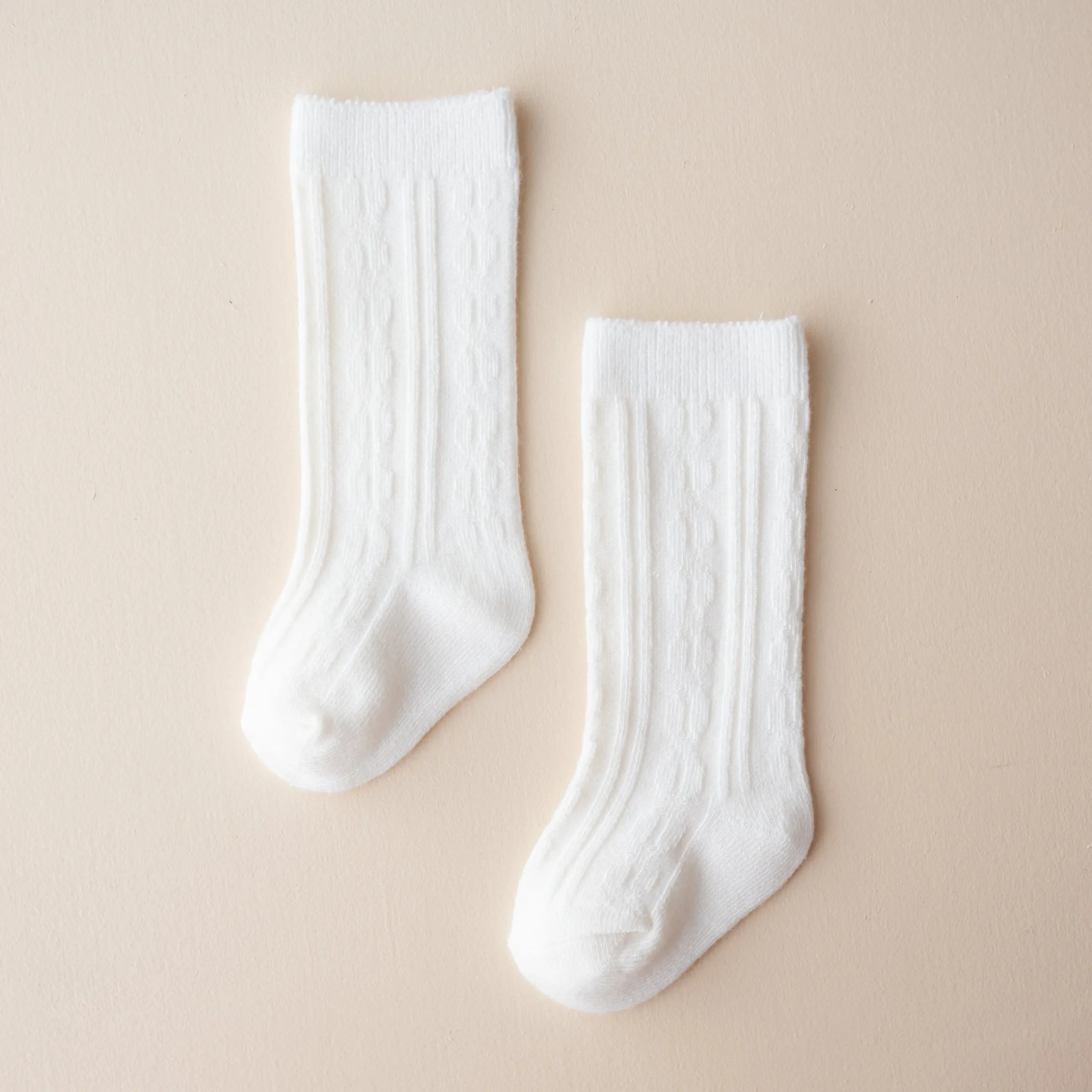 Discount Kyte Baby Knee High Socks in Cloud