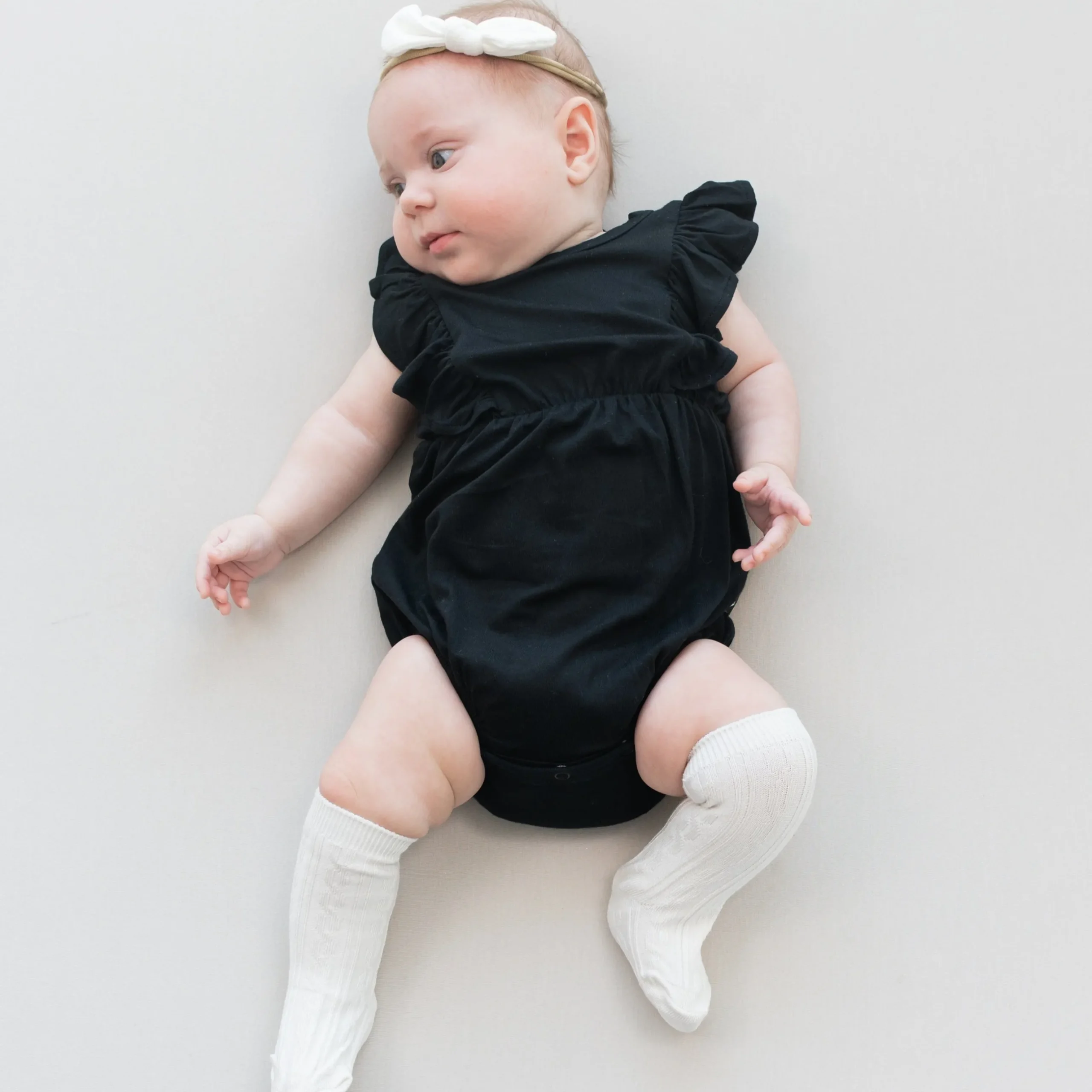 Discount Kyte Baby Knee High Socks in Oat