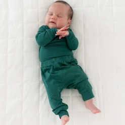 Outlet Kyte Baby Long Sleeve Bodysuit in Emerald