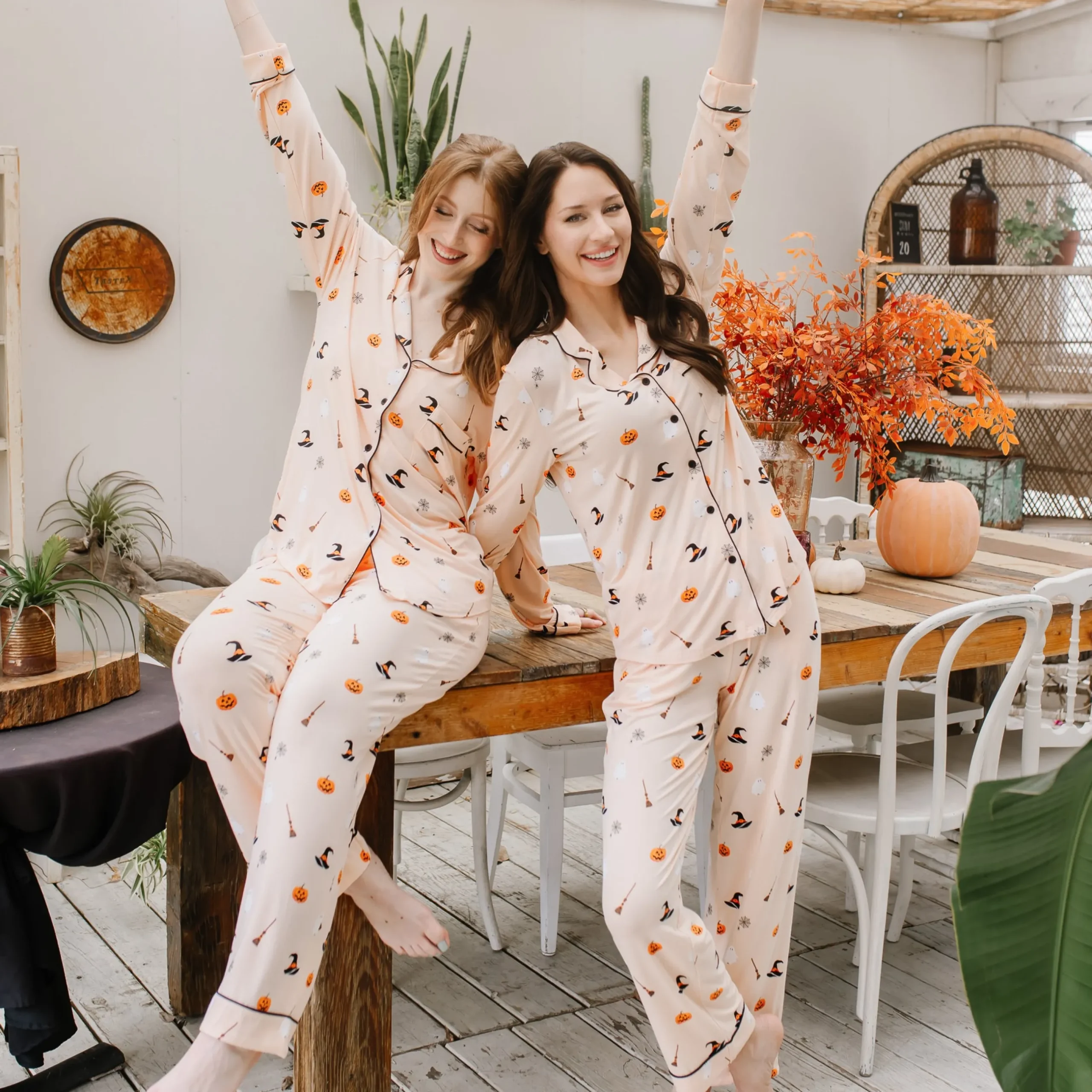 New Kyte Baby Long-Sleeved Women's Pajama Set in Bewitched