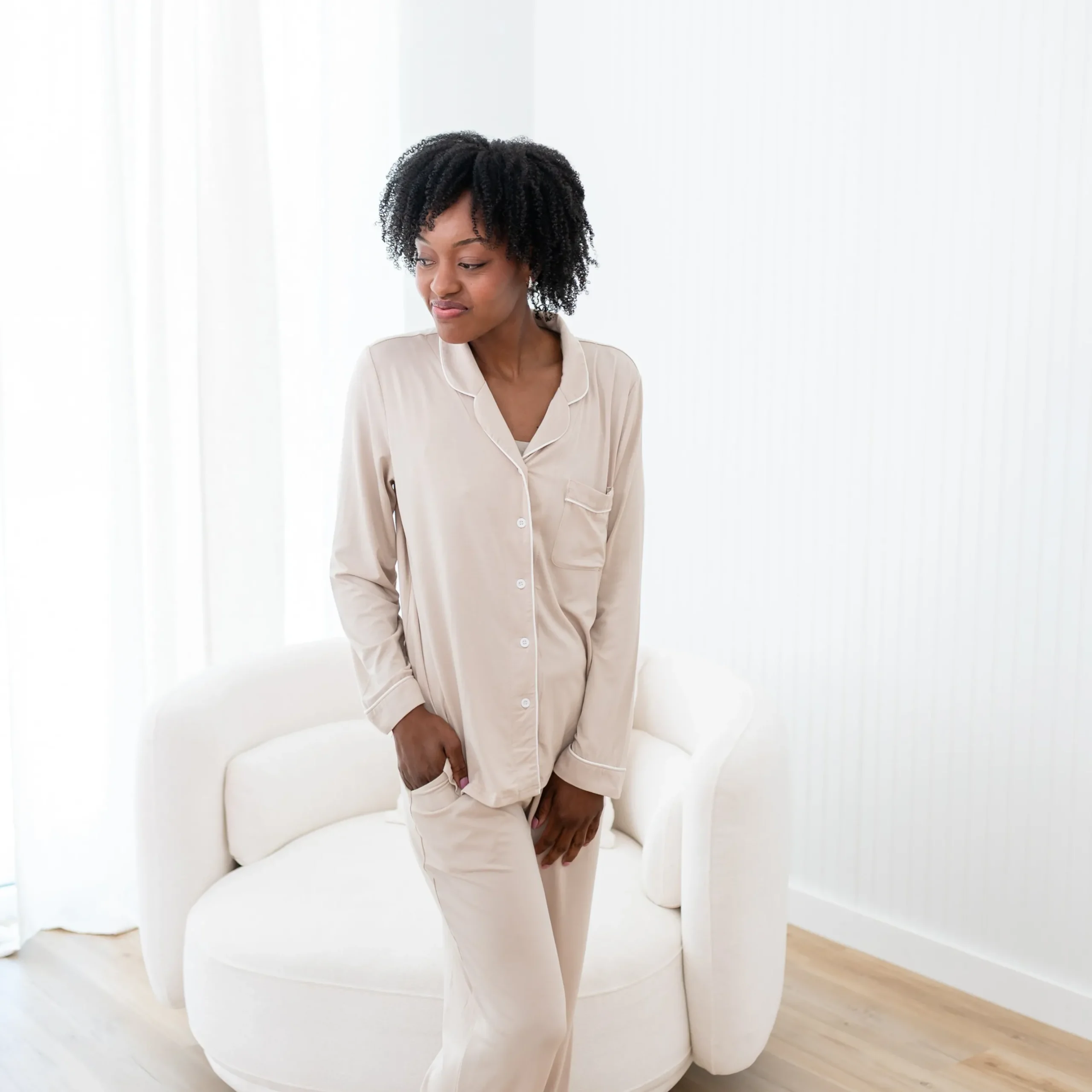 New Kyte Baby Long-Sleeved Women's Pajama Set in with Cloud Trim Bisque