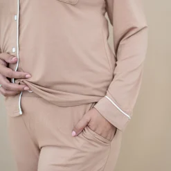 Discount Kyte Baby Long-Sleeved Women's Pajama Set in with Cloud Trim Latte