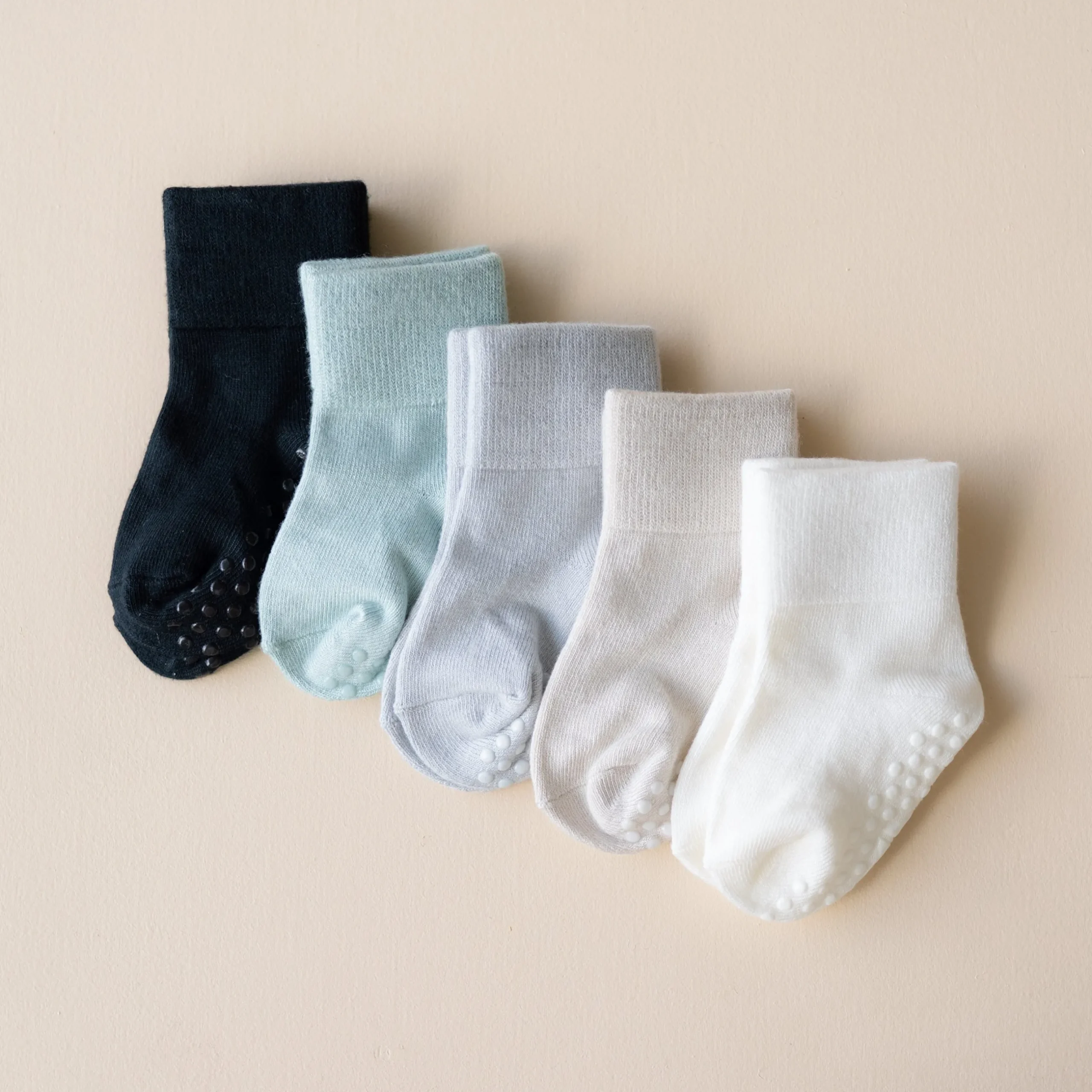 Clearance Kyte Baby Quarter Socks Combo 5-Pack in Neutral set Neutral Set: Cloud/Oat/Storm/Sage/Midnight