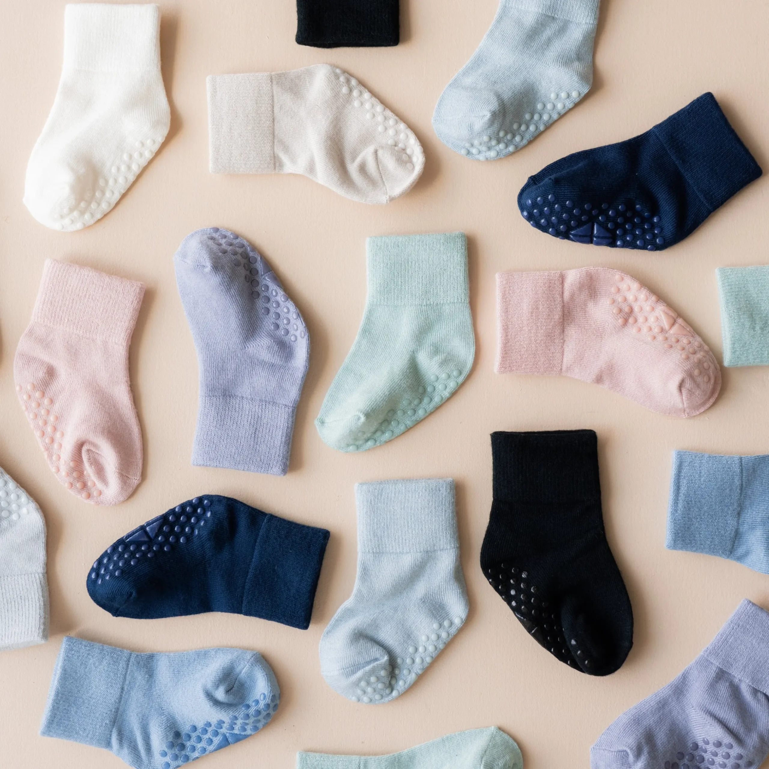New Kyte Baby Quarter Socks Combo 5-Pack in Pastel set Pastel Set: Cloud/Oat/Blush/Sage/Haze