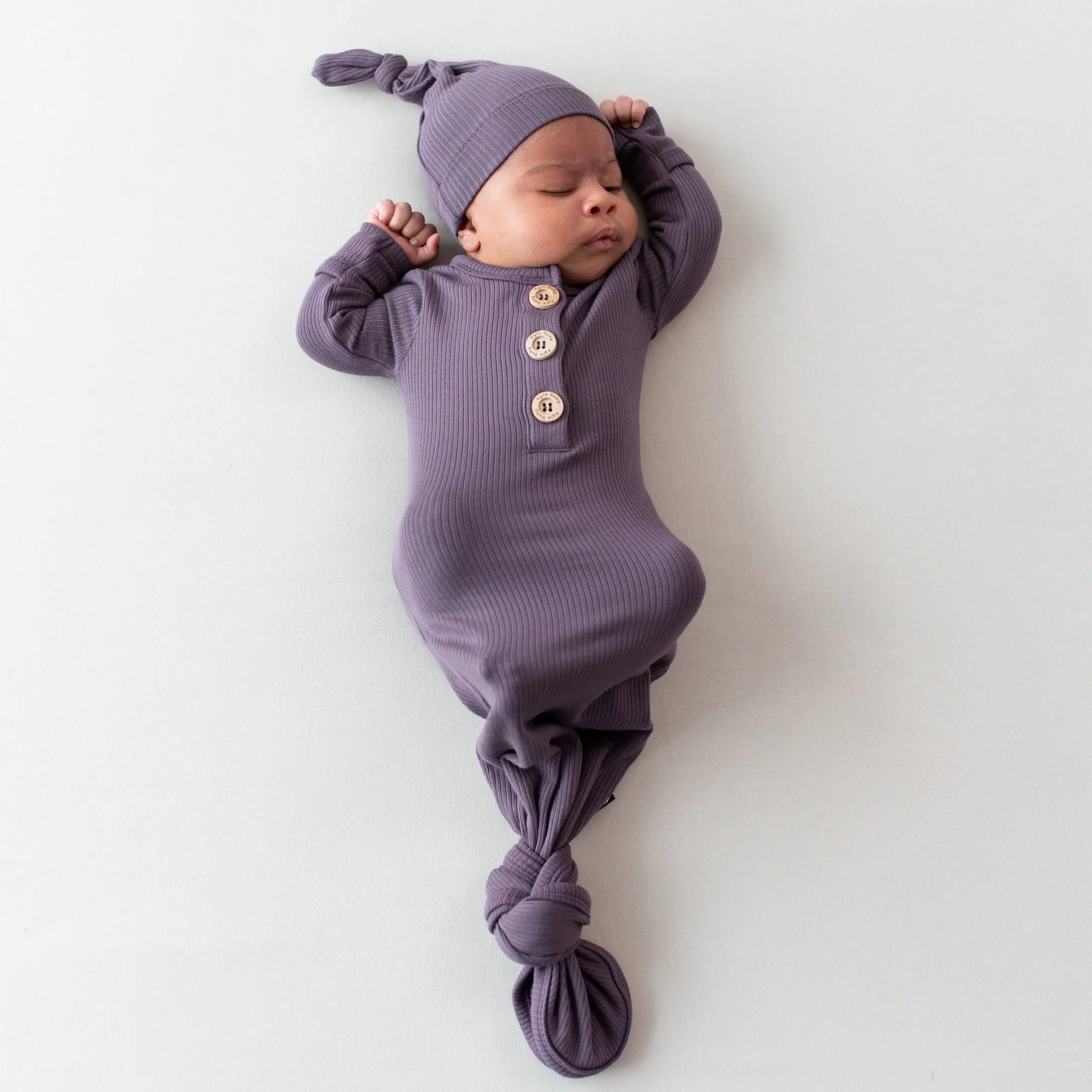 Discount Kyte Baby Ribbed Knotted Gown with Hat Set in Currant