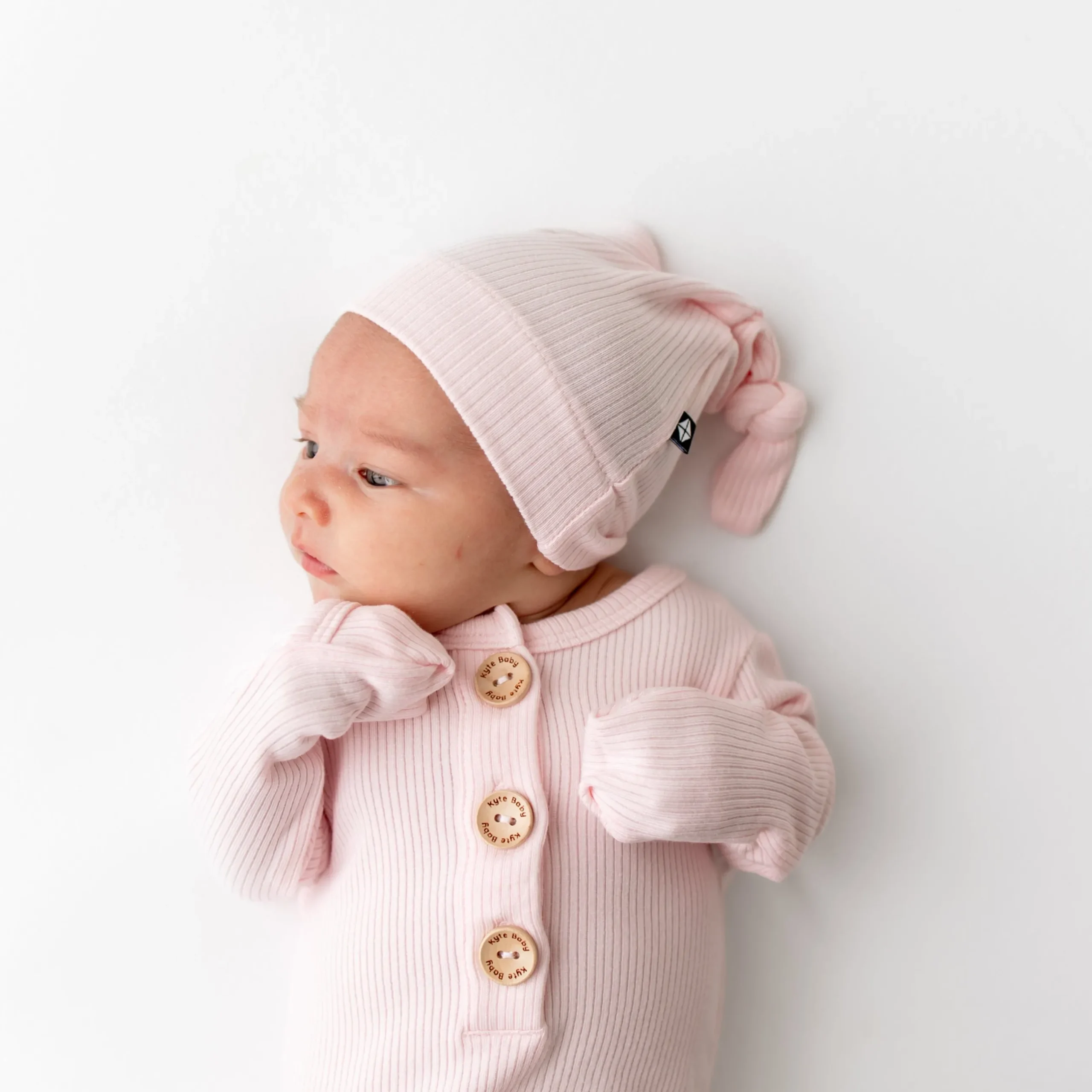 Outlet Kyte Baby Ribbed Knotted Gown with Hat Set in Sakura