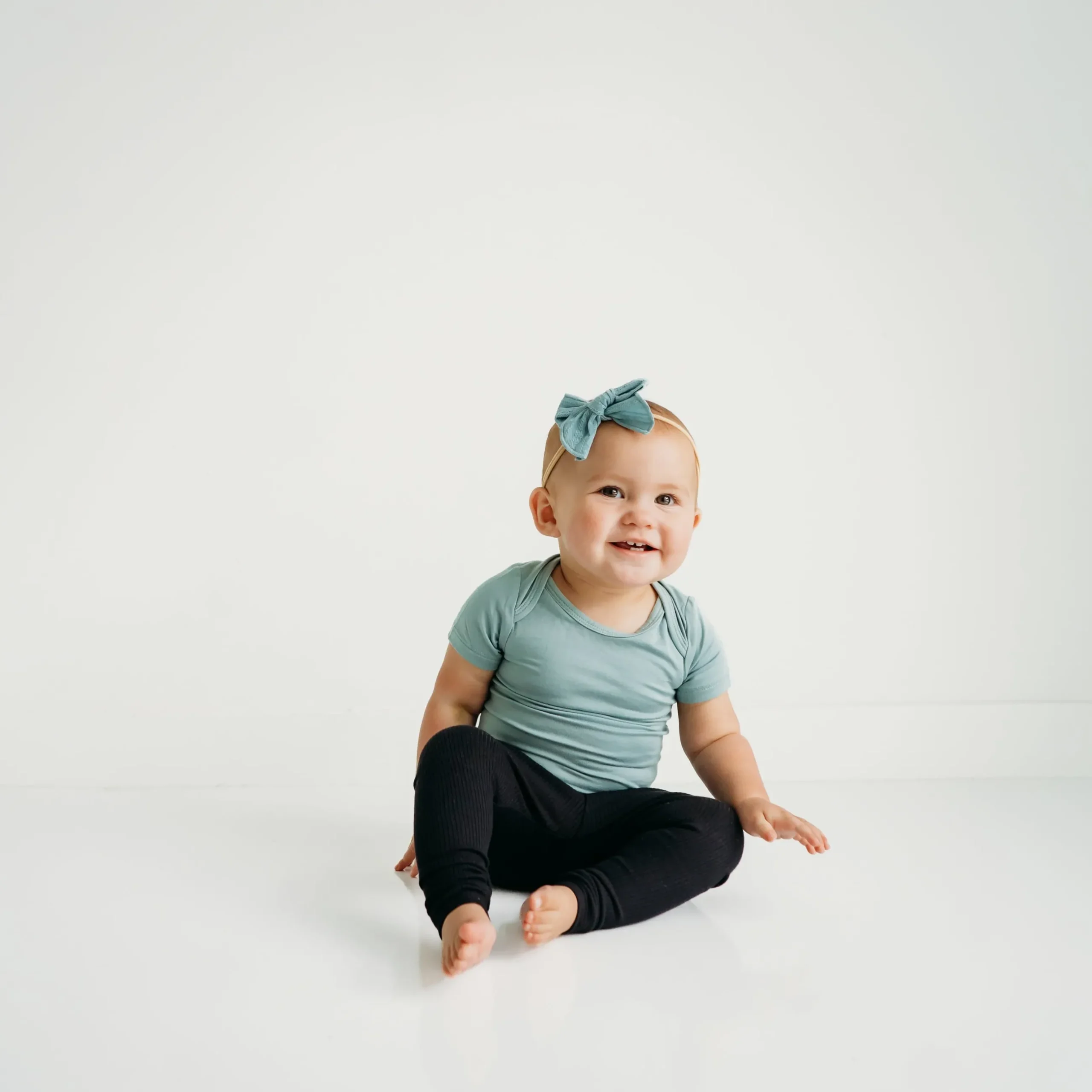 Sale Kyte Baby Ribbed Leggings in Midnight