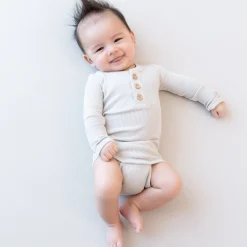 Outlet Kyte Baby Ribbed Long Sleeve Henley Bodysuit in Oat