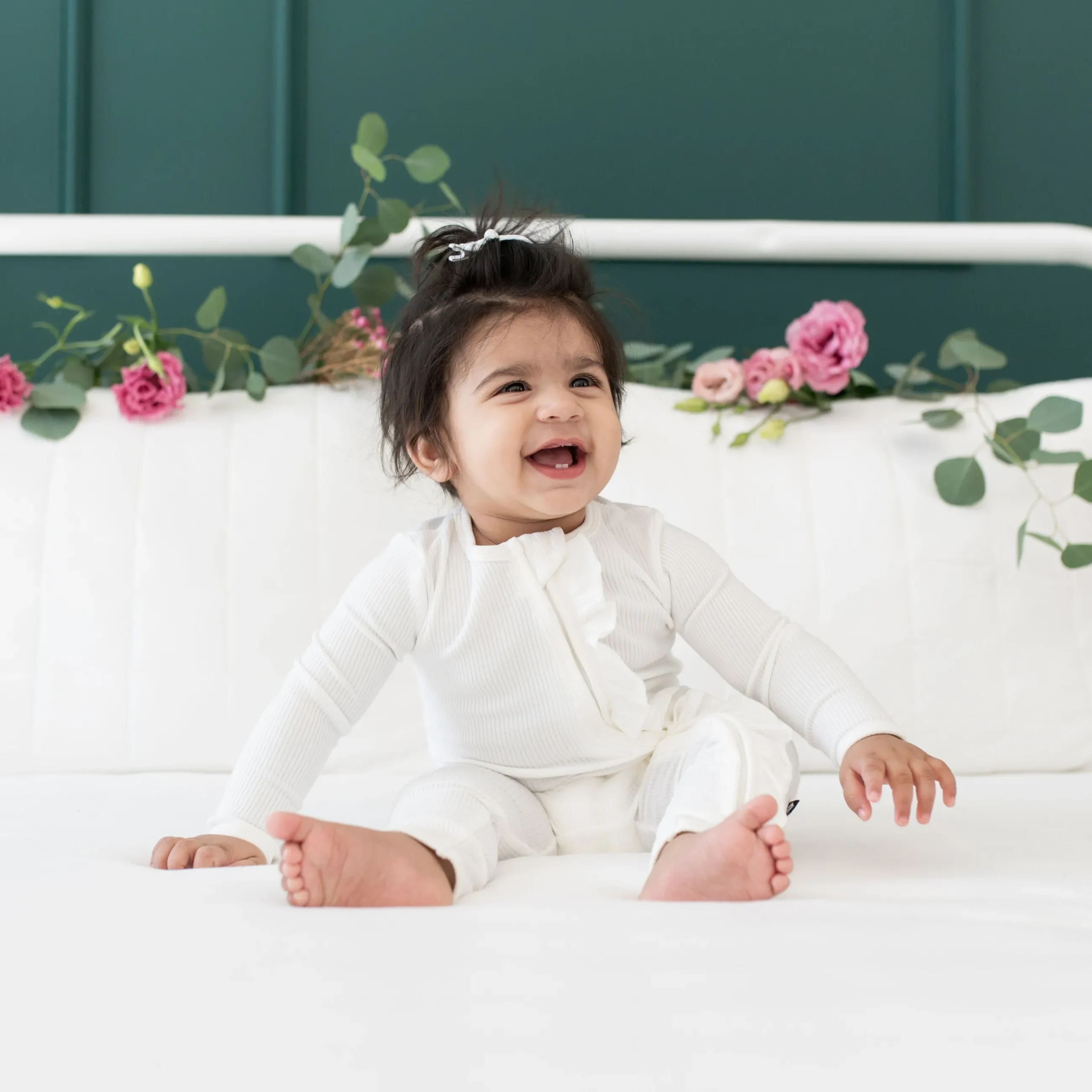Best Kyte Baby Ribbed Ruffle Zipper Romper in Cloud