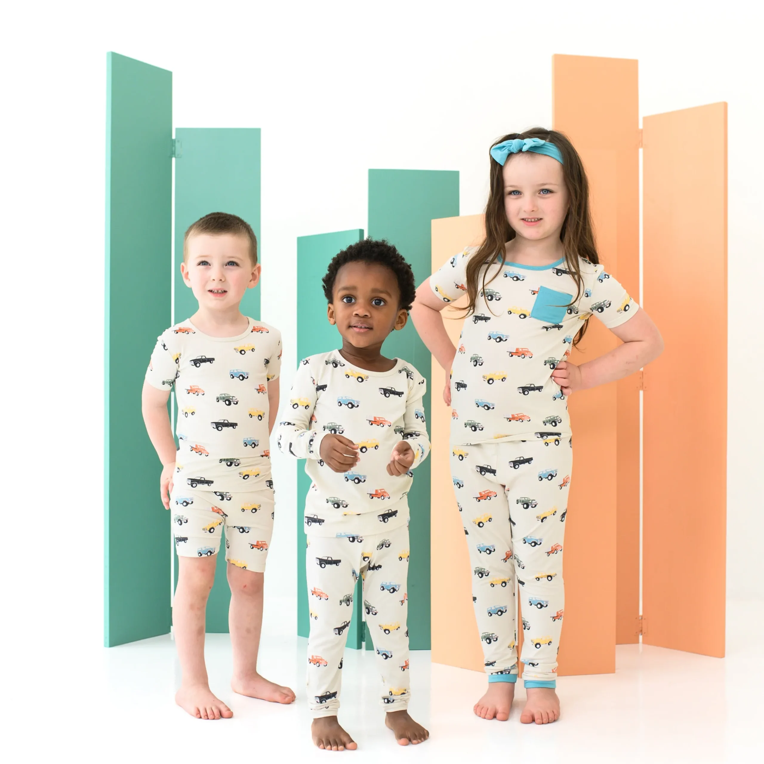 Sale Kyte Baby Short Sleeve with Pants Pajamas in Vintage Truck
