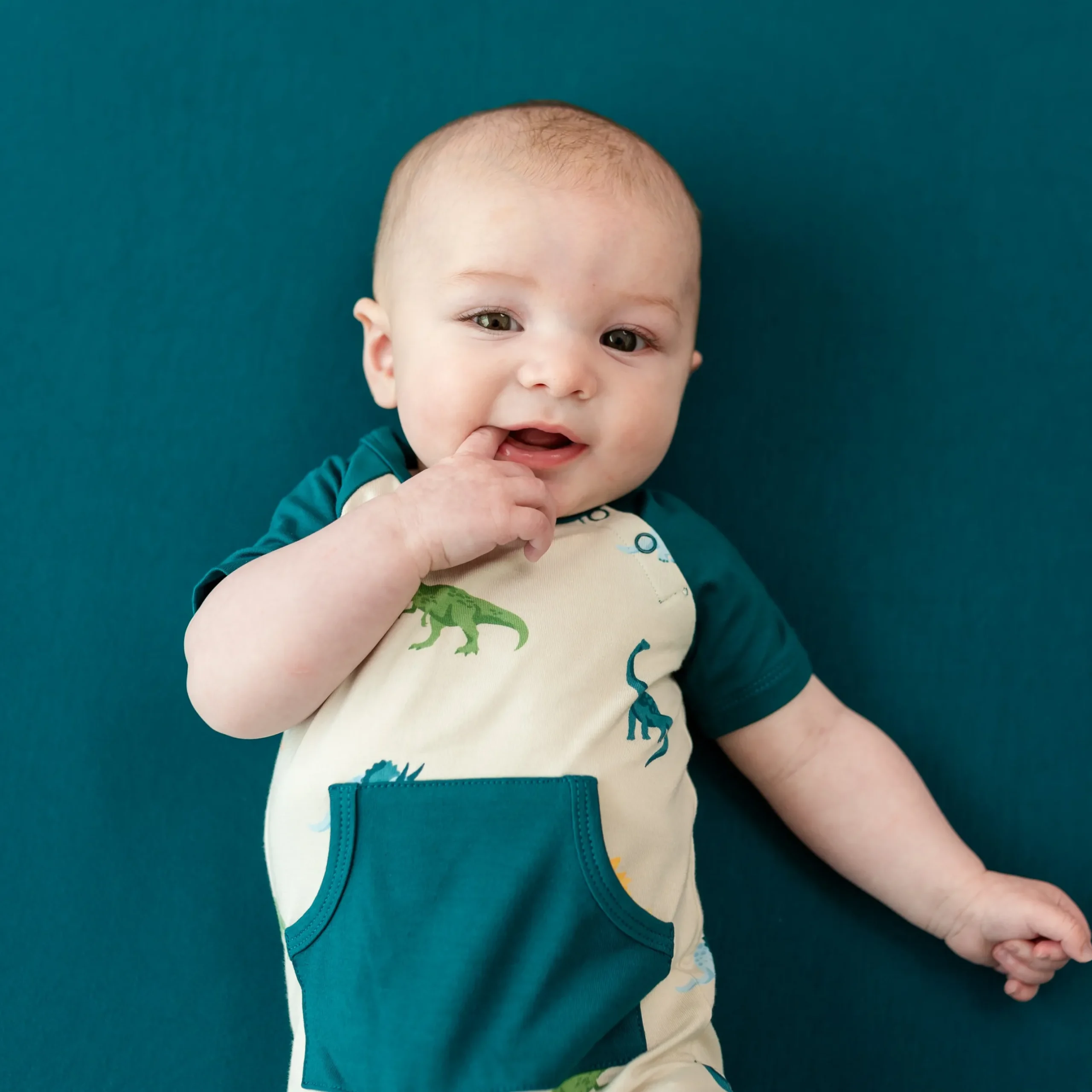 Sale Kyte Baby Shortall in Ecru Roar