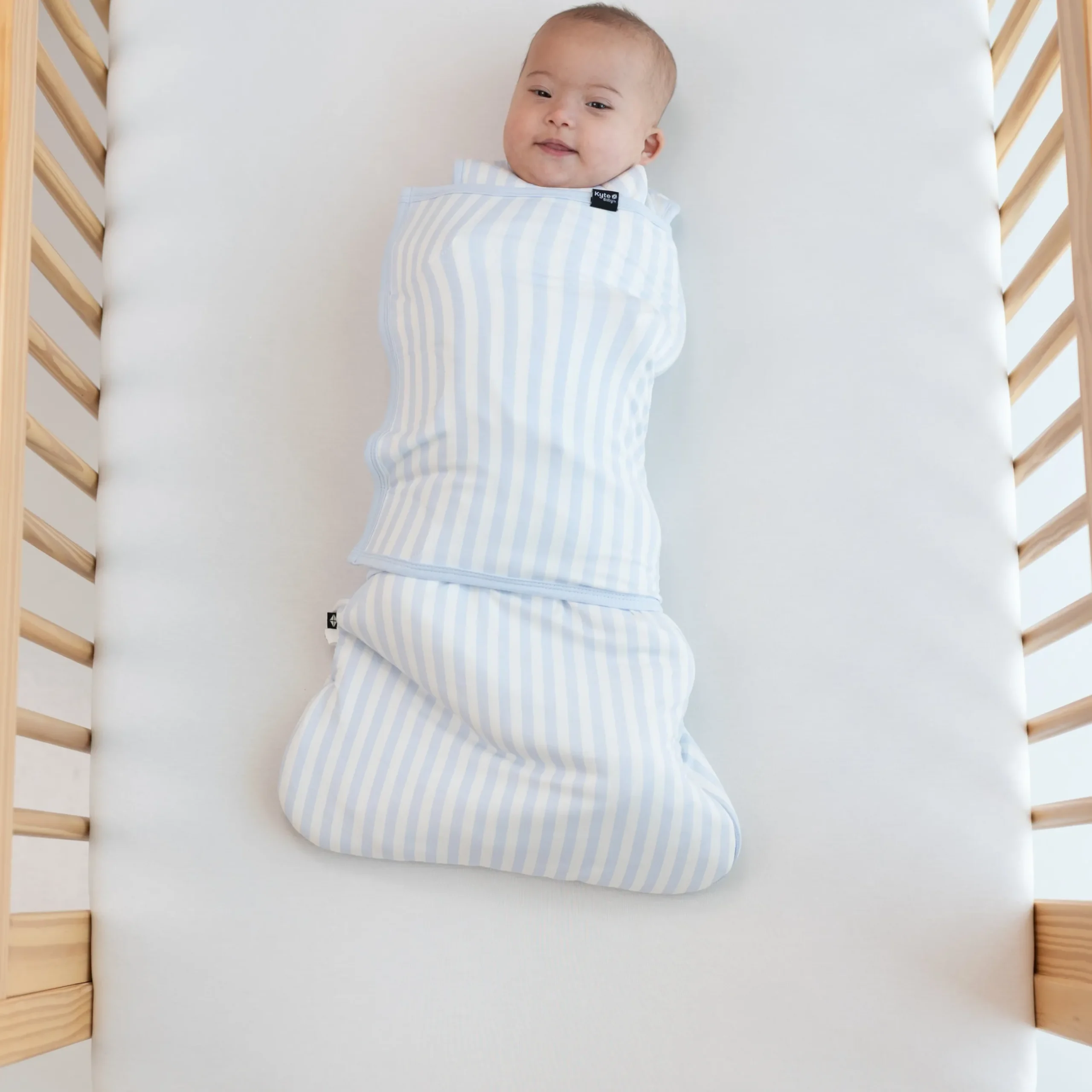 Kyte Baby Sleep Bag Swaddler in Small Mist Stripe 1.0