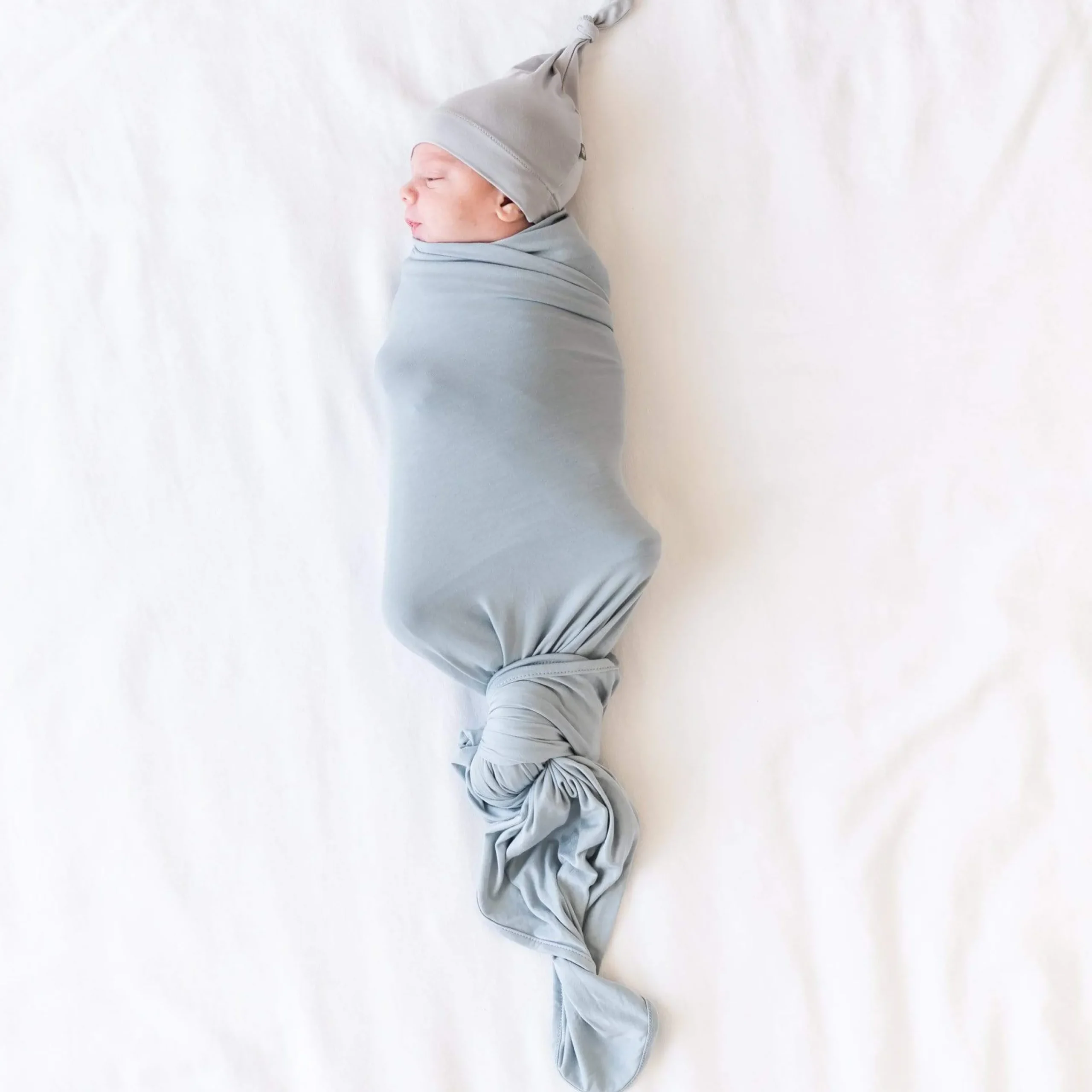 Sale Kyte Baby Swaddle Blanket in Fog