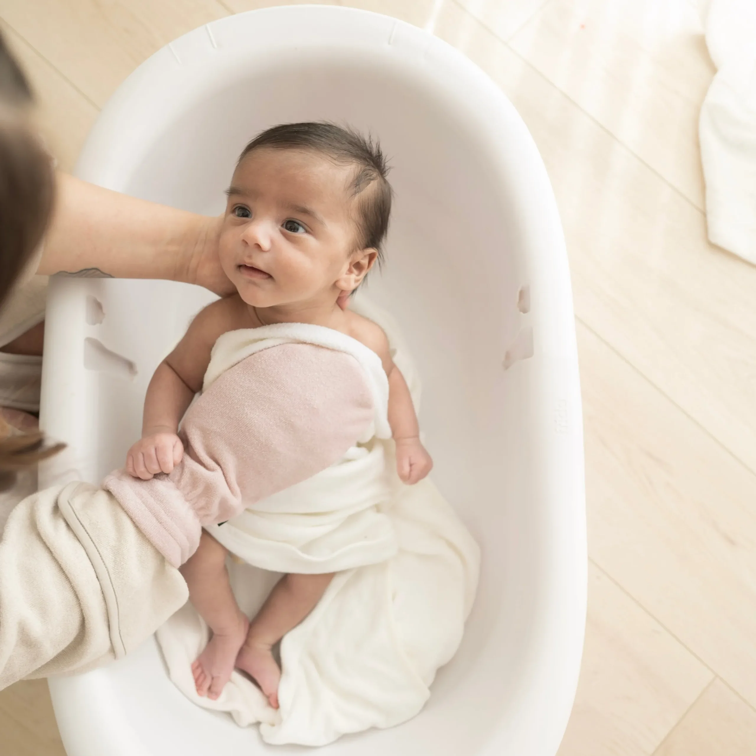 Best Kyte Baby Terry Bath Mitt in Blush
