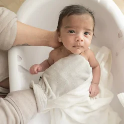 New Kyte Baby Terry Bath Mitt in Oat