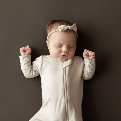 Hot Kyte Baby Tiny Nylon Bow in Bisque