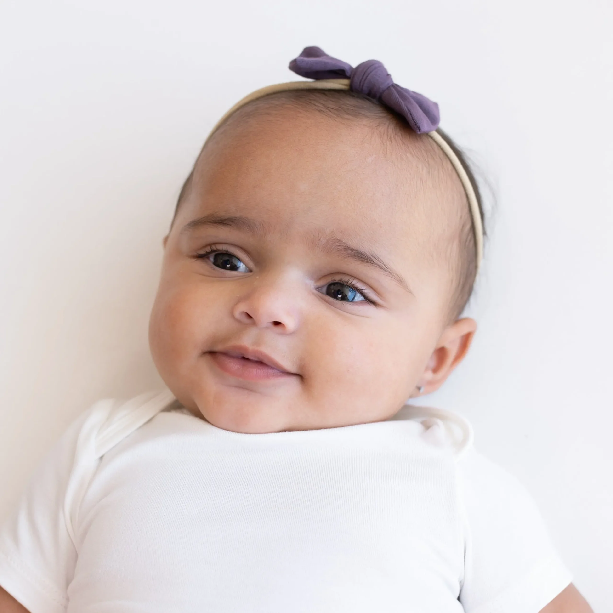 Clearance Kyte Baby Tiny Nylon Bow in Currant