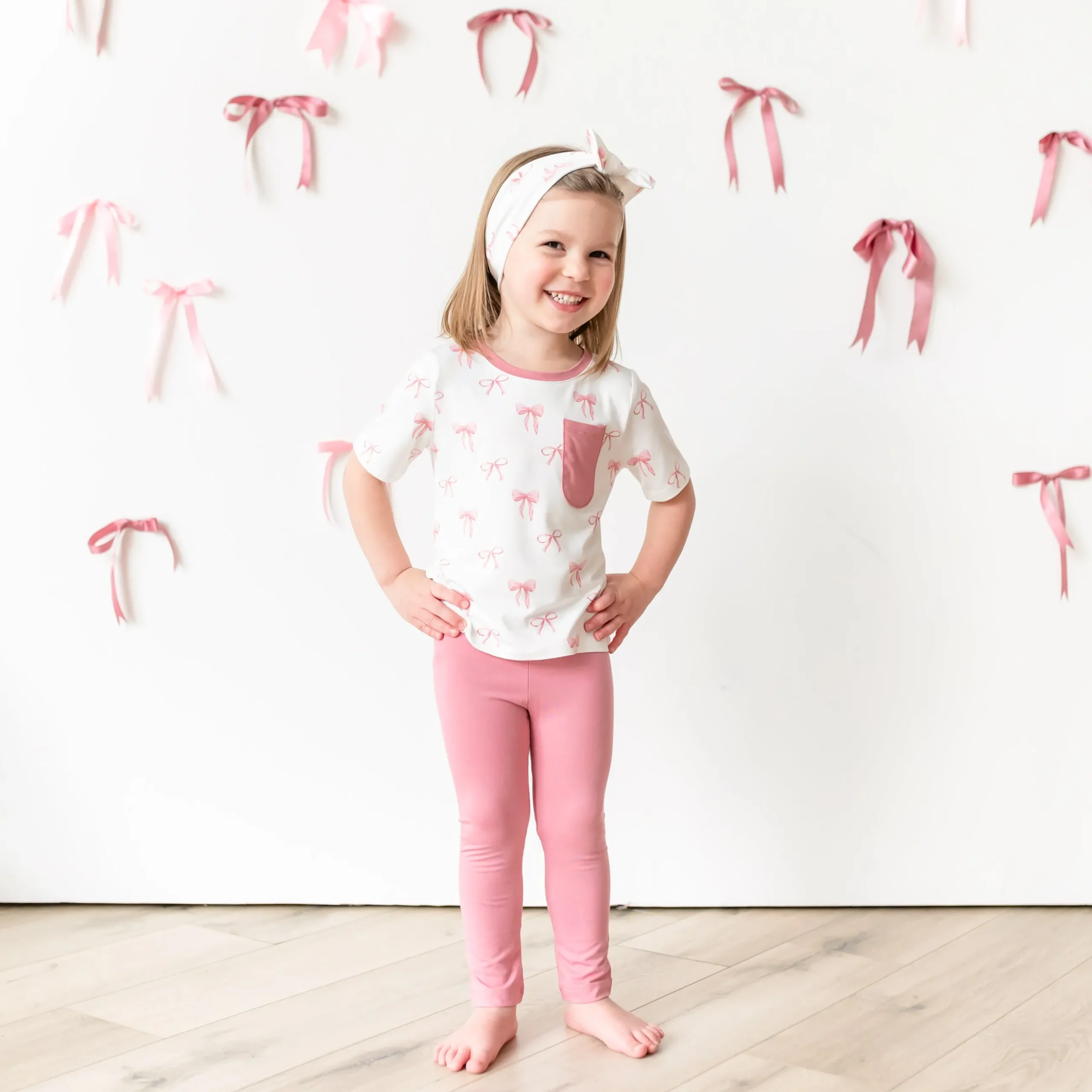 New Kyte Baby Toddler Crew Neck Tee in Bow