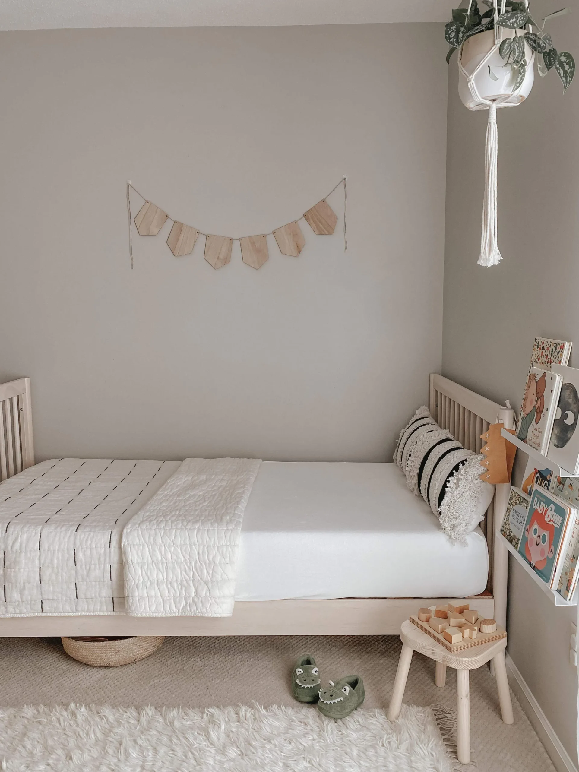 Outlet Kyte Baby Twin Sheet in Cloud